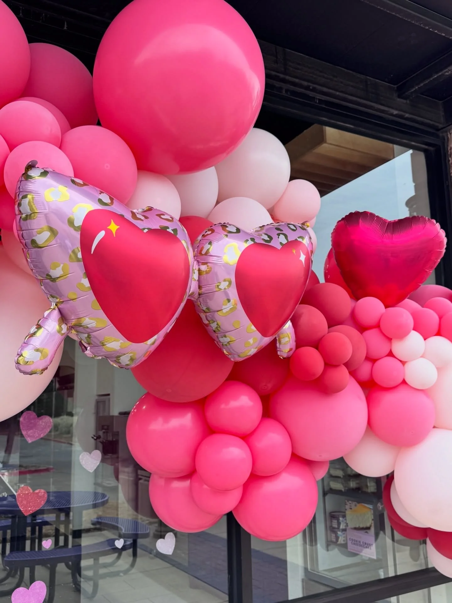 Love is in the air&hellip; and in the cookies 💕🍪

We had the sweetest time partnering with @thecookiebar.tx to bring a little extra Valentine&rsquo;s magic to our community! Nothing makes us happier than celebrating local love stories and small bus