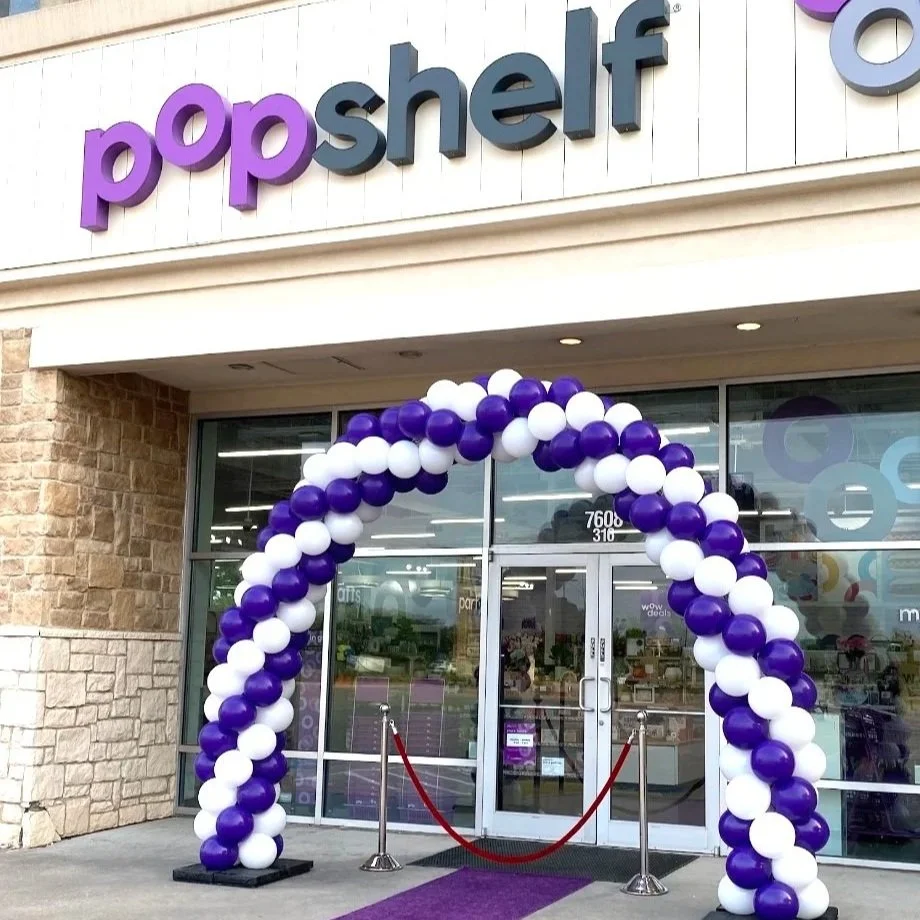 Grand Opening balloon arch for retail store in DFW.