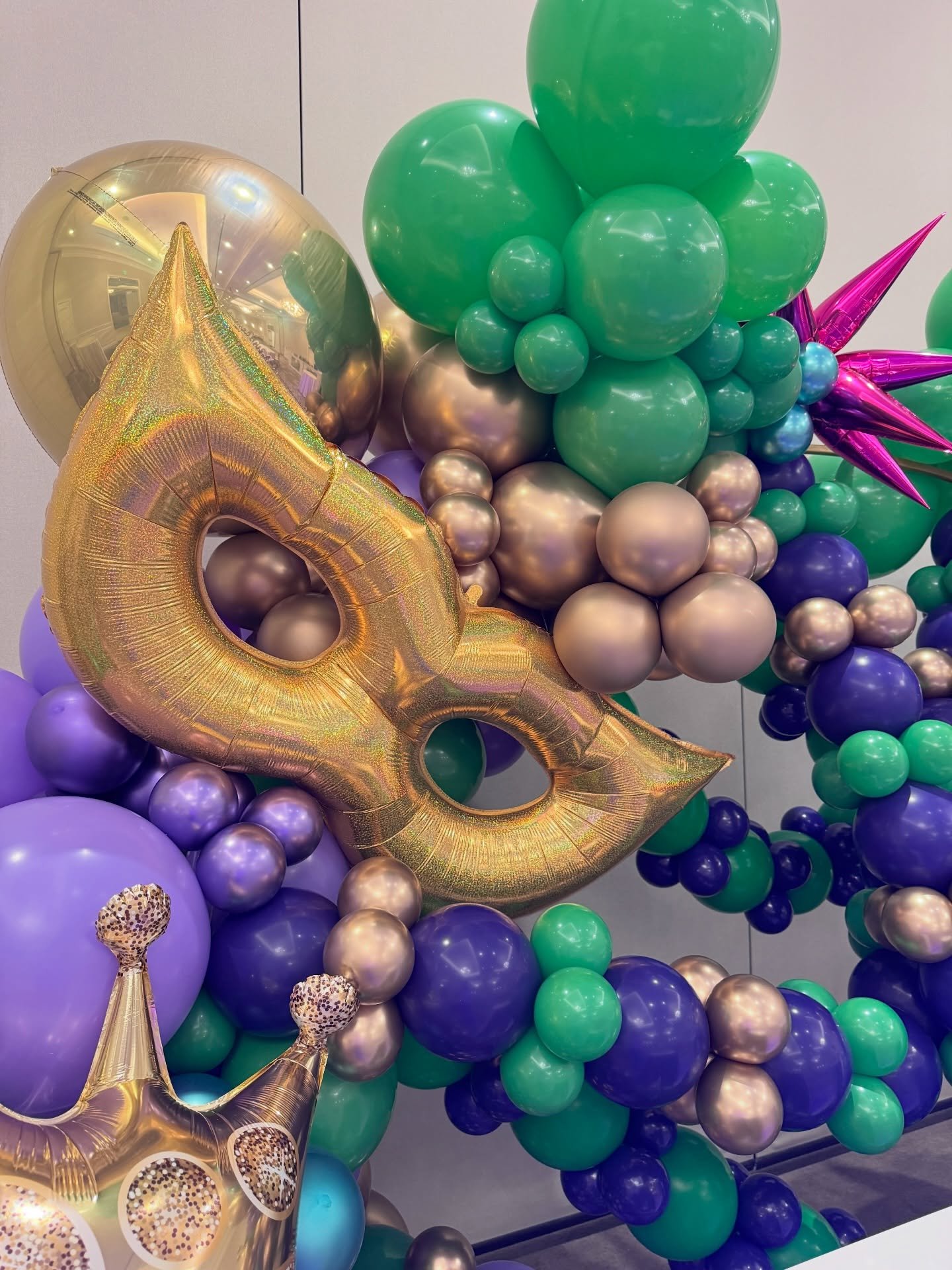 Fat Tuesday&hellip; but make it fashionably late 💜💚💛

Alpha Chi Omega formal at the Warwick Melrose called for Mardi Gras colors, glow letters, and a photo backdrop that stayed busy all night long.

Safe to say AXO understood the assignment ✨

Spr