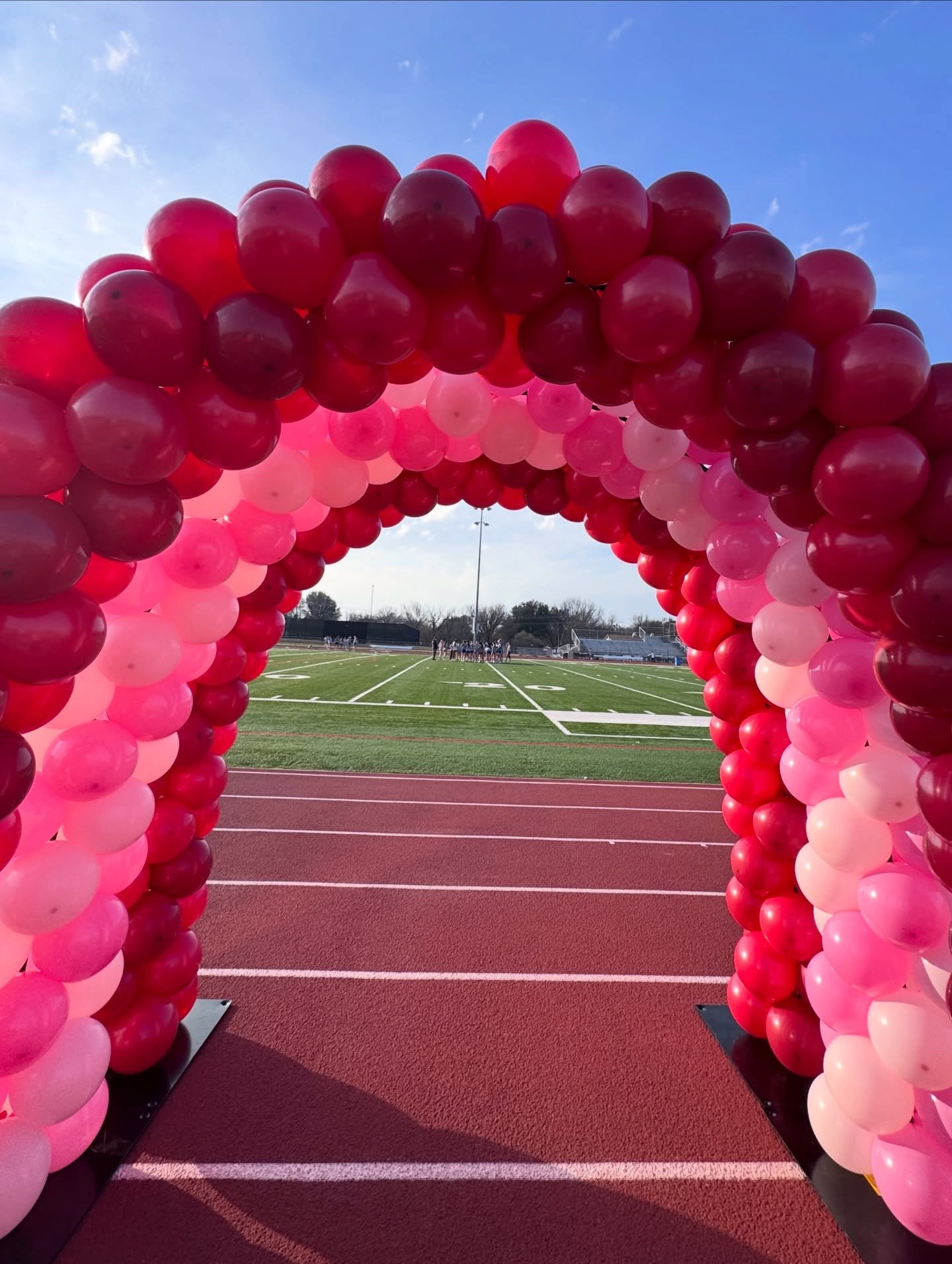 ❤️ A grand entrance for a grand Valentines Celebrations&hellip;why one balloon arch when you can do three?! ❤️

A huge thank you to the Colleyville Middle School PTA for trusting us to help create a memorable entrance and for all the work you do supp