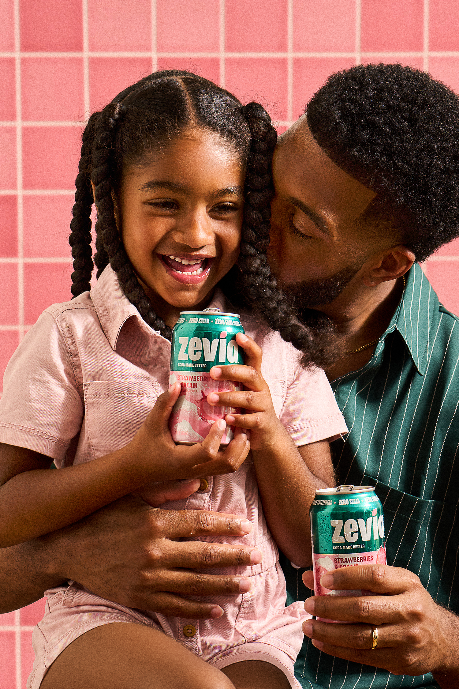 251006_Zevia_StrawberriesCream_Shot_06_small.png