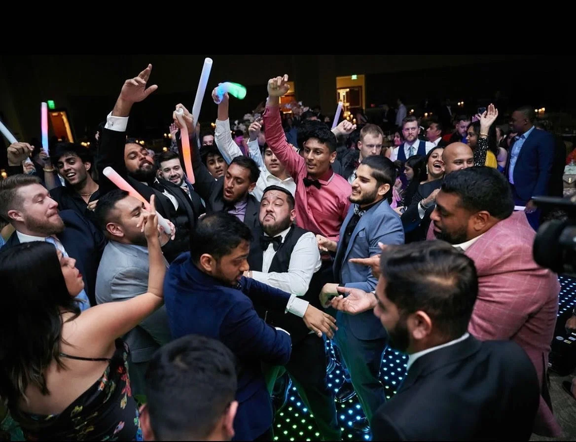 When you know the boys got your back.

#VruttiYankedIt

📸: @siddkelvision