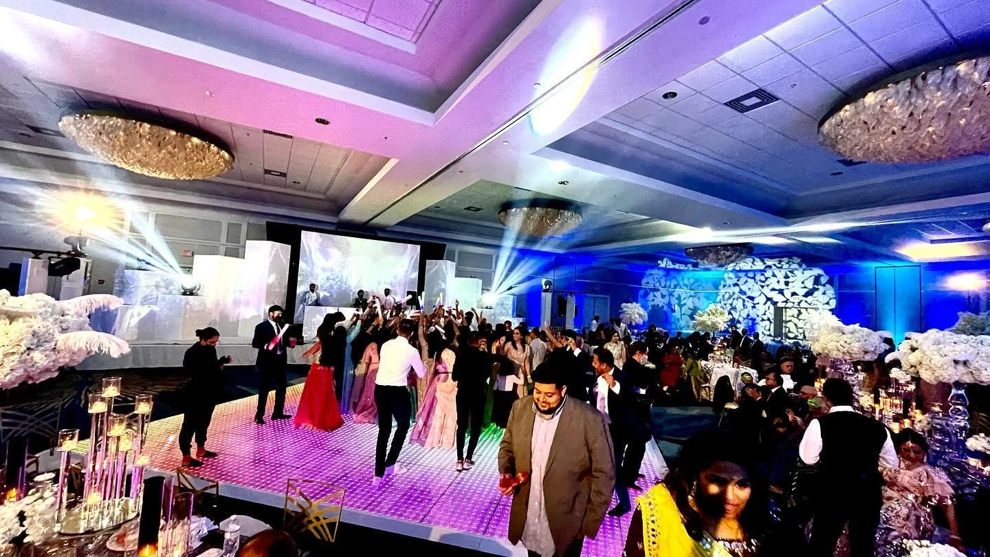 Go big or go home.

Revel x M1 Sounds x Destin Beach, Fl

December 17-19, 2021

Package as seen: Winter Wonderland

@patelcharmi20 and @rushkabobi &lsquo;s #bigfatindianwedding #rushisluckycharm was an absolute magical thriller on the beach! Swipe ➡️