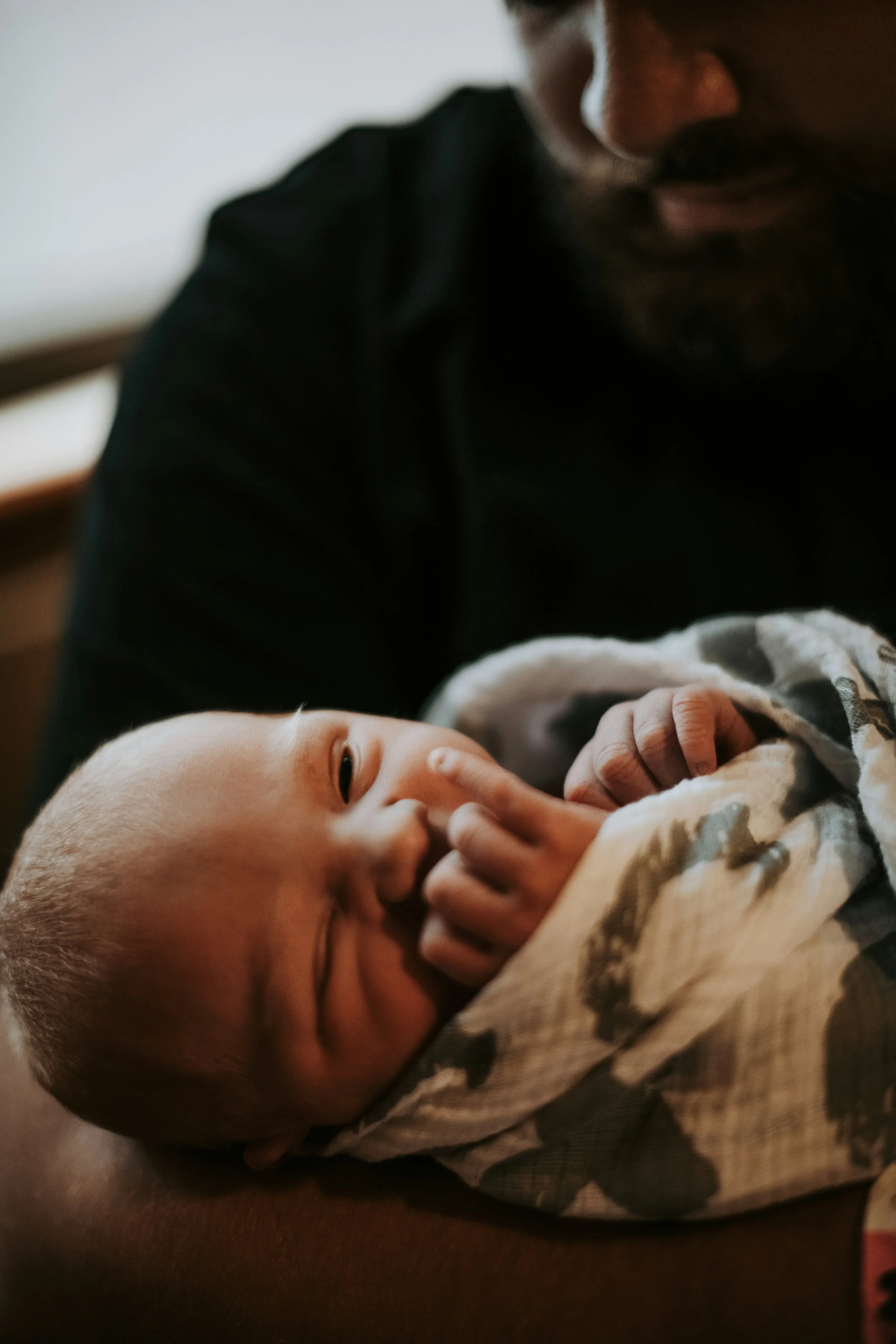 Becoming a Father: The Quiet Challenges No One Talks About in the Early Stages