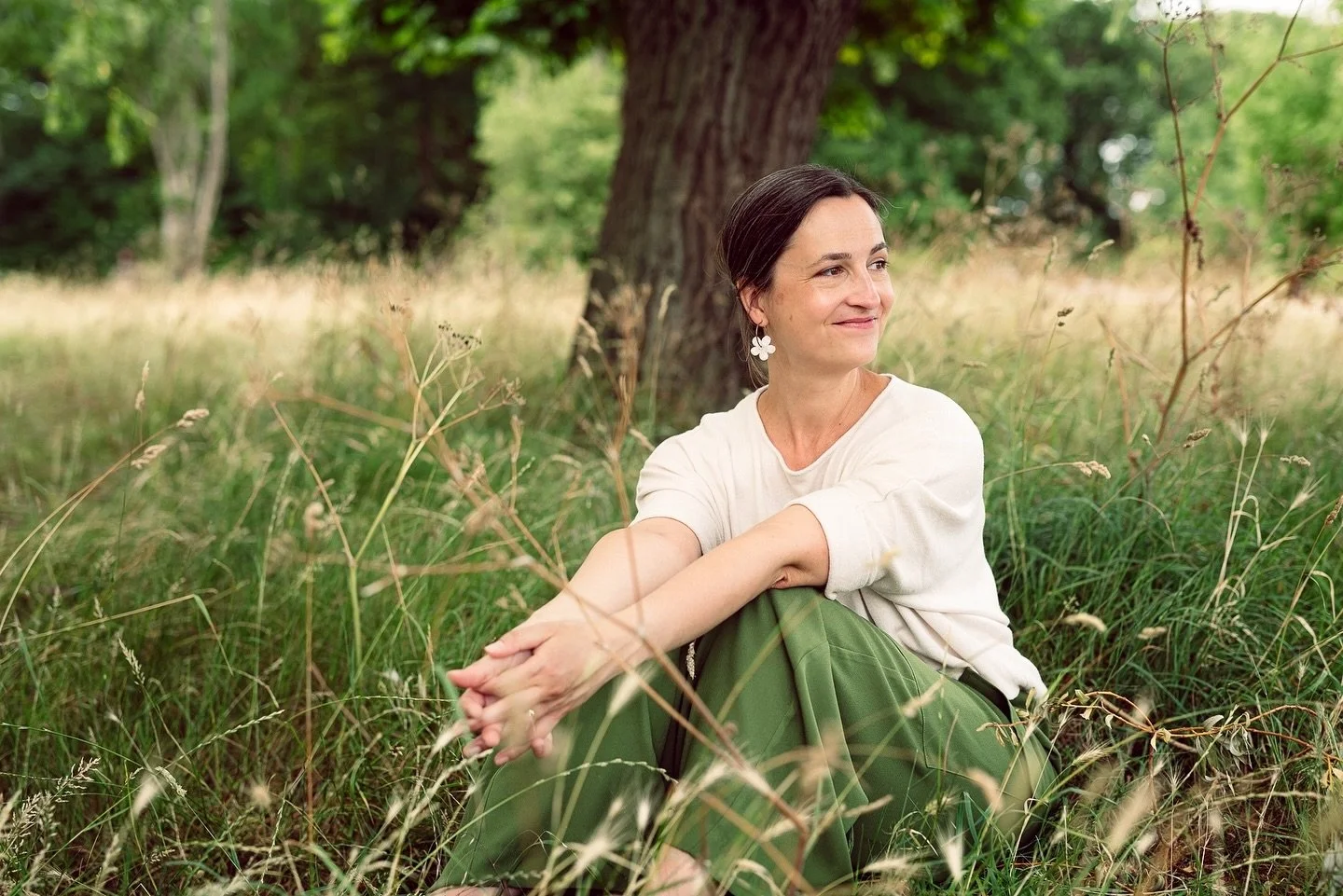 An ode to summer. But also ready for the cold, cosy nights. Nature is calling me at the moment. It seems to always be the answer even when I don&rsquo;t know the question. 

Get in touch if you fancy an autumnal portrait session. It&rsquo;s always ma