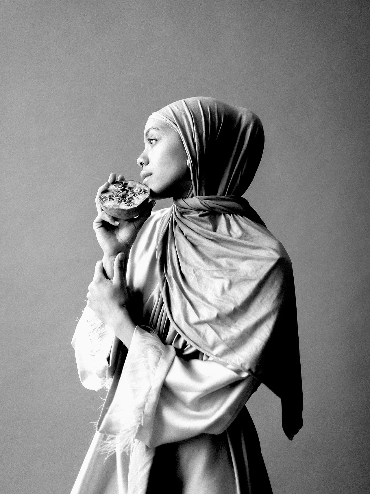 Excited for a studio shoot tomorrow with an amazing group of women willing to share their story. Will try to remember to share the process on stories 👀 

Donna x

📸 Thanks to @cleo for this special moment last year