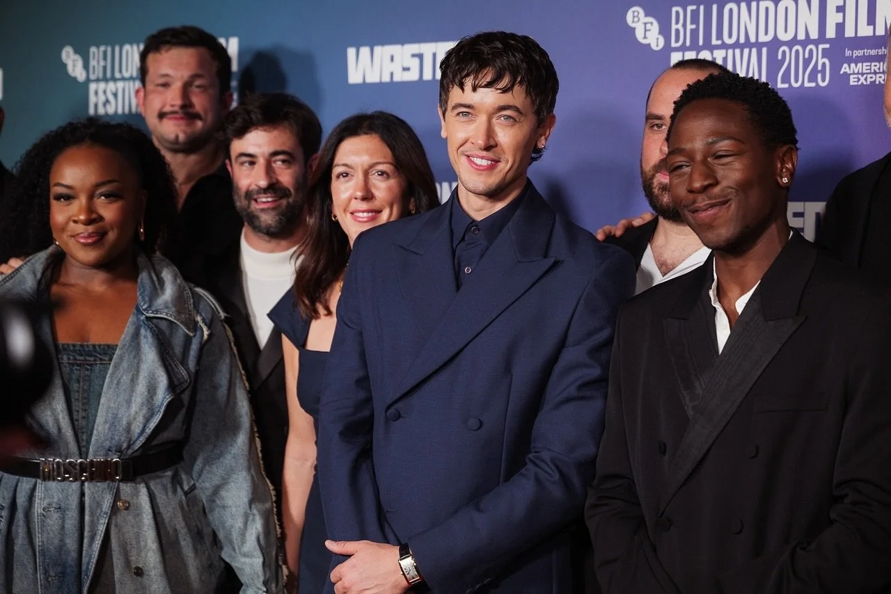🎥 It was such a delight to capture the WASTEMAN premiere in Leicester Square on Thursday night. 

Swipe to see how much fun the cast were having. I love the hug between @davidjonsson__ and producer Sophia Gibber @sophiainrome. Also featuring @tombly
