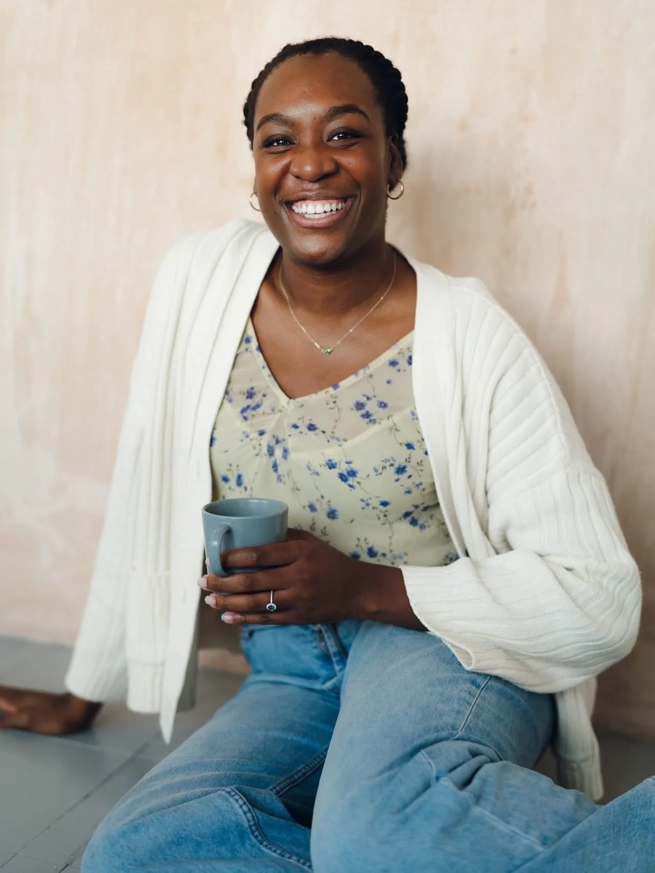 So who&rsquo;s up for a little sunset studio fun? I&rsquo;m thinking late April/early May&hellip;

✨ Vote below 👇 

Donna x