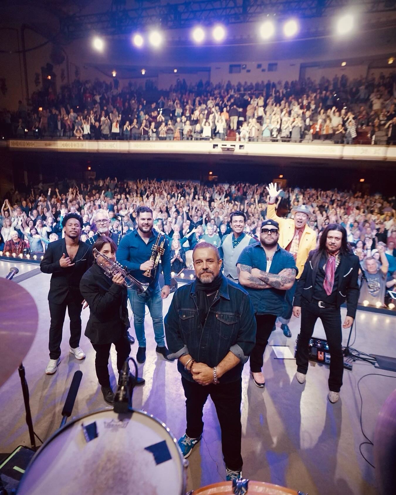 Madison! Epic Saturday night at one of favorite places @madorpheum 🦡 Thanks to all who joined us for these final US shows before we head overseas on our 2024 European &amp; UK Tour ✈️ See you across the pond!

📸 @habanamenex #TheMavericks #WorldTou