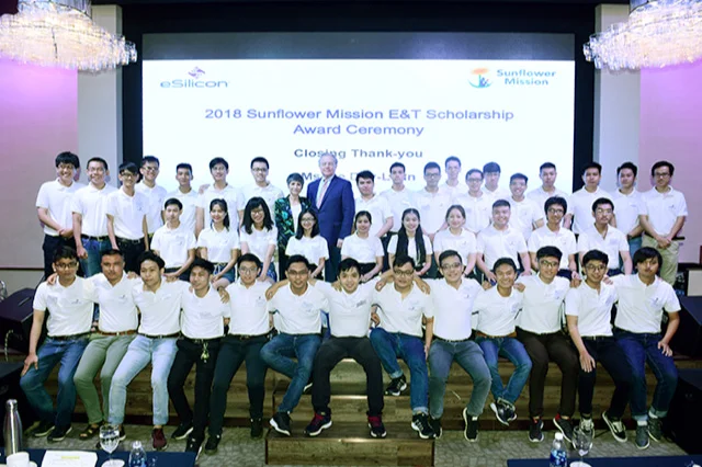 et_scholars_2018.jpg