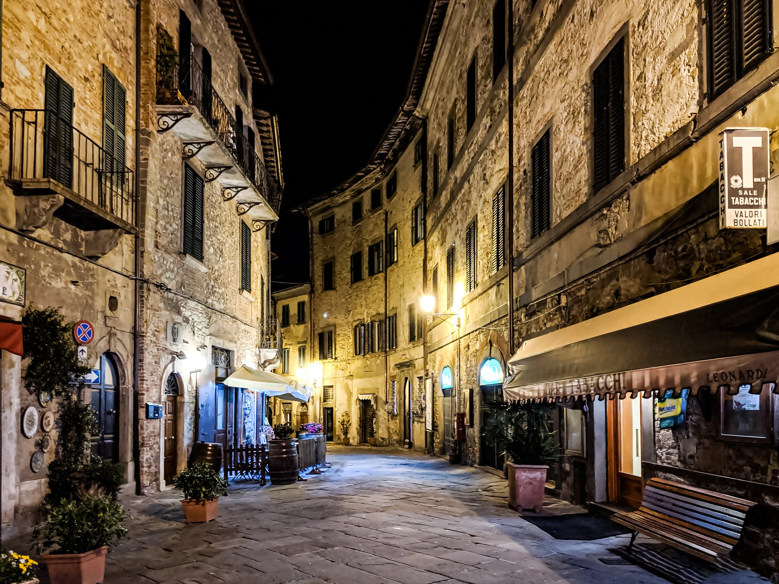 Lucignano, Italy.jpg