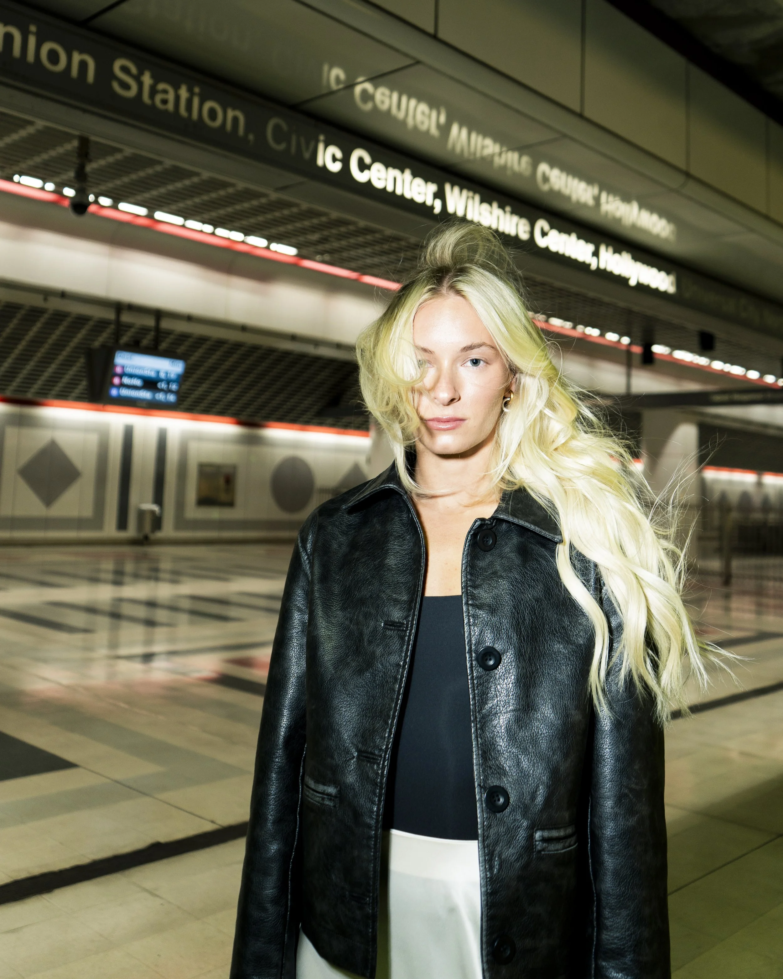 Med Hair Subway.jpg