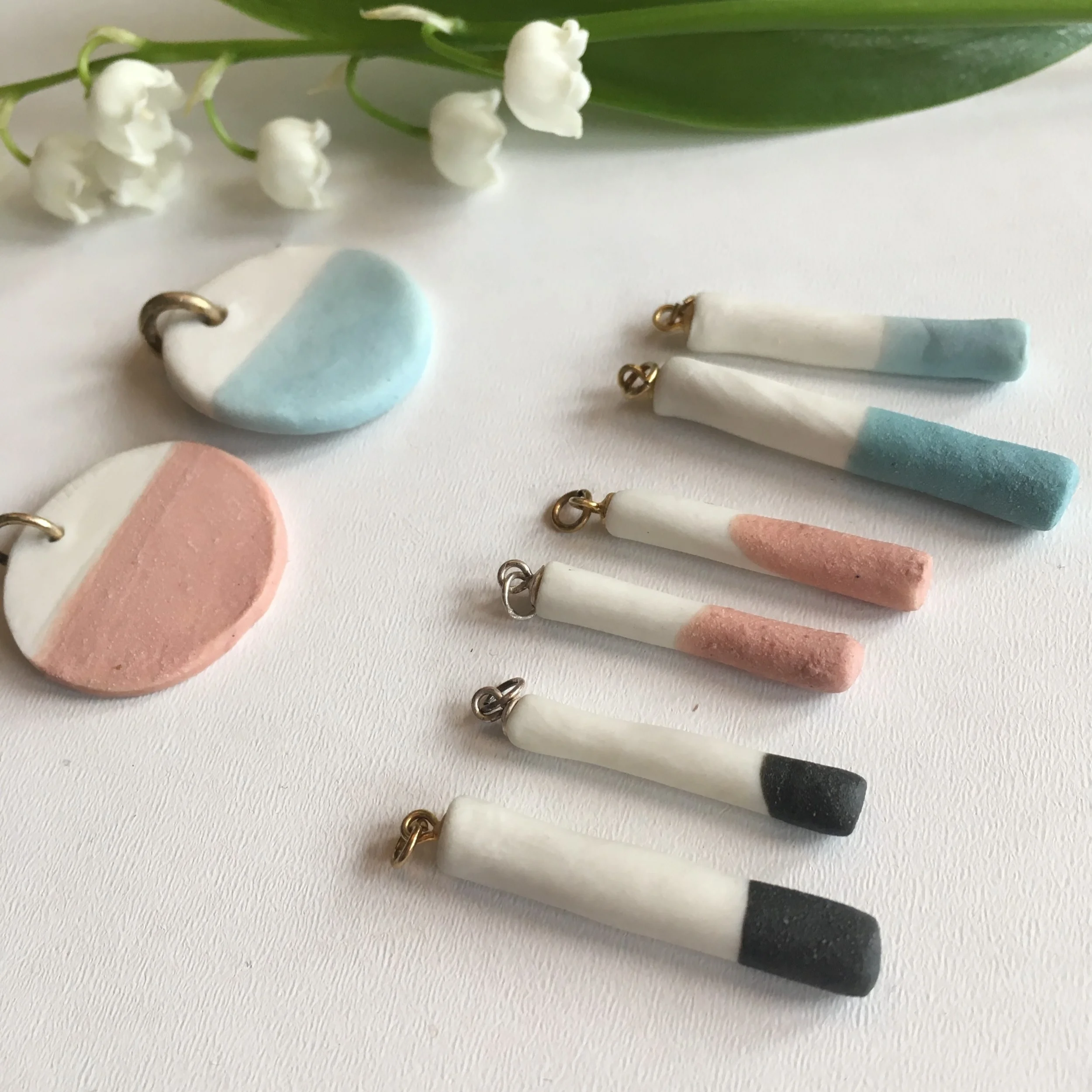 DD6B0B57-643D-4F5D-B5DD-6936C13BAB1D