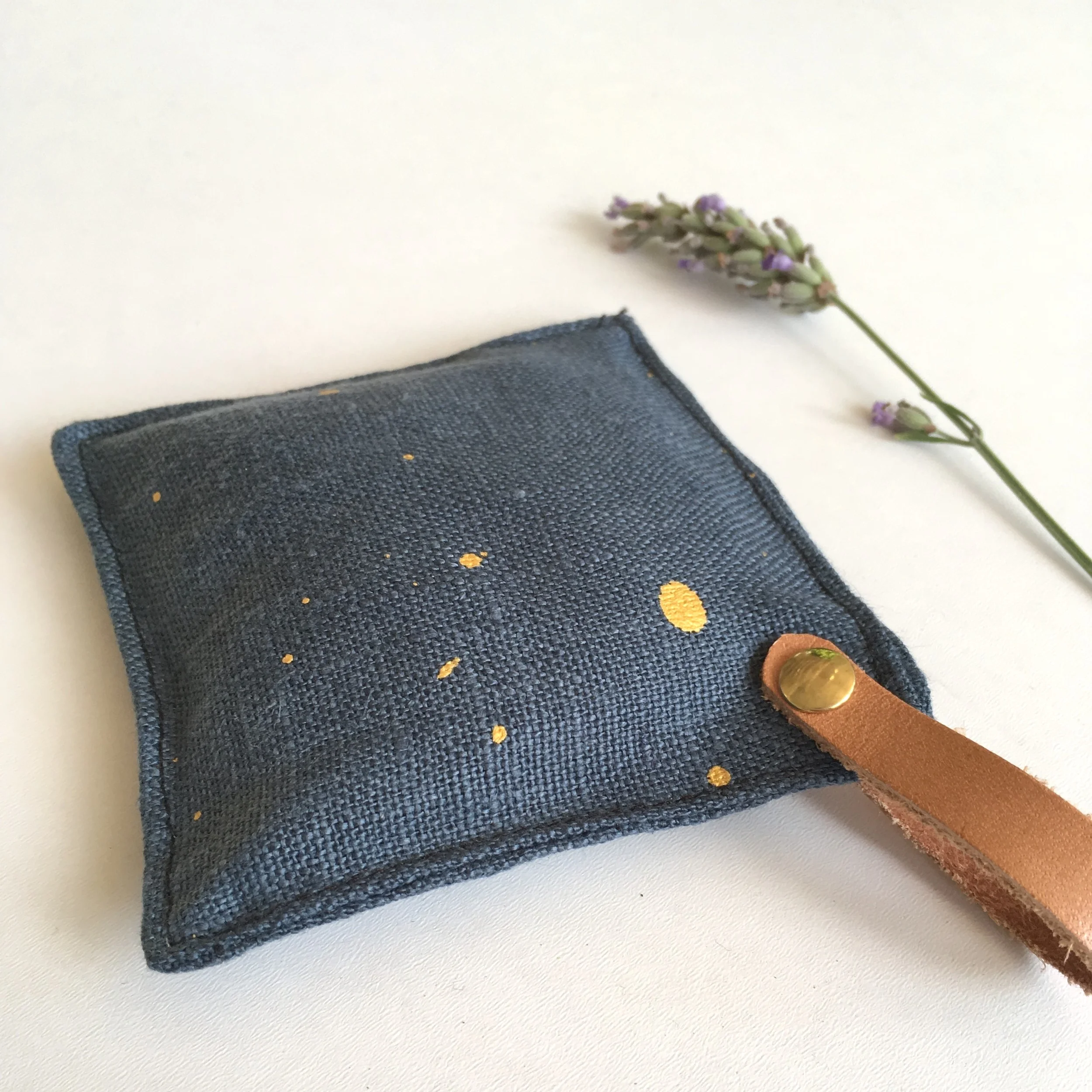 DD6FE44B-4E20-4DCF-9C22-DA718D853FCD