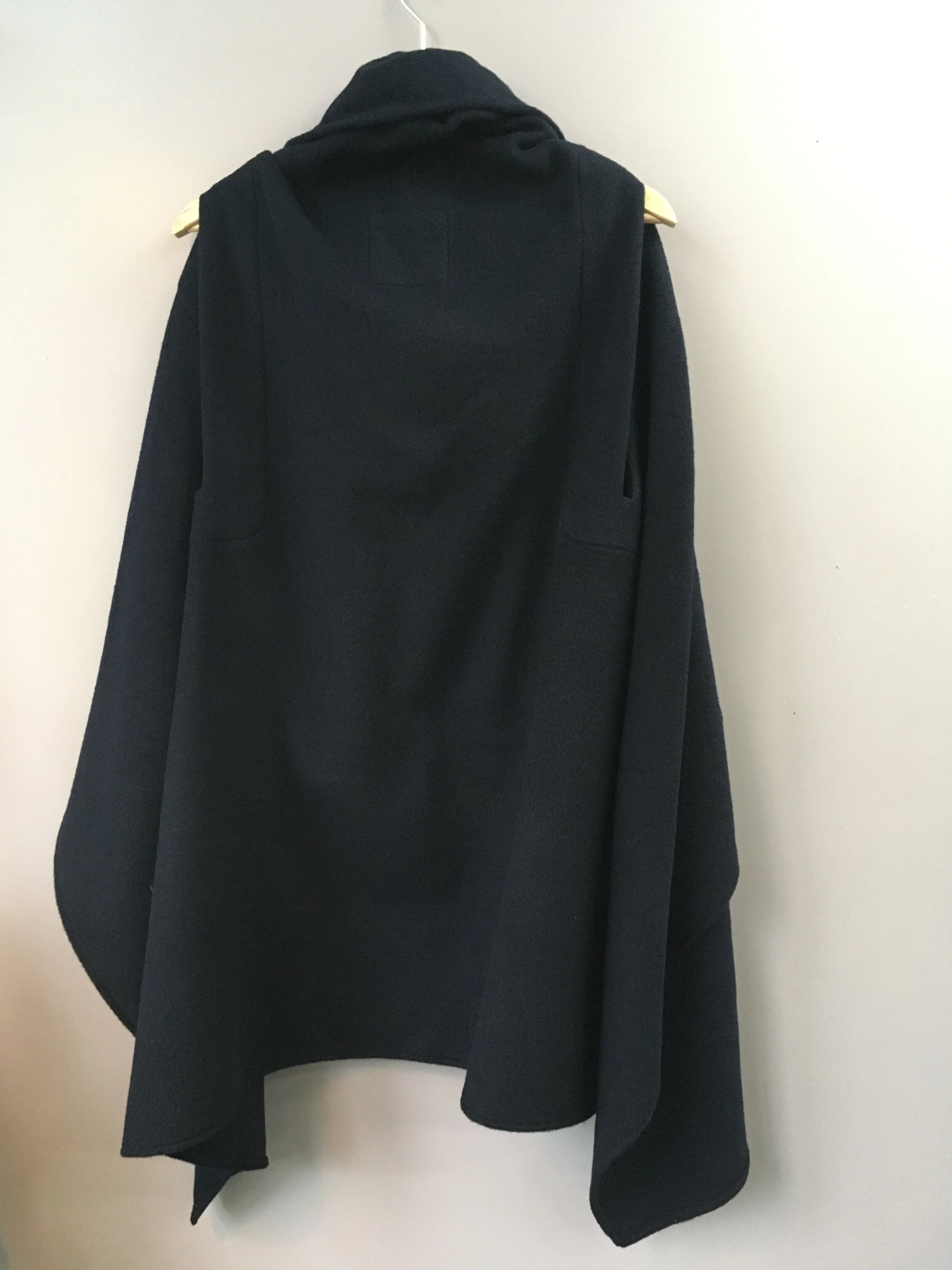 F0C515BC-0A24-4EC5-A9E7-7C376CF230FA