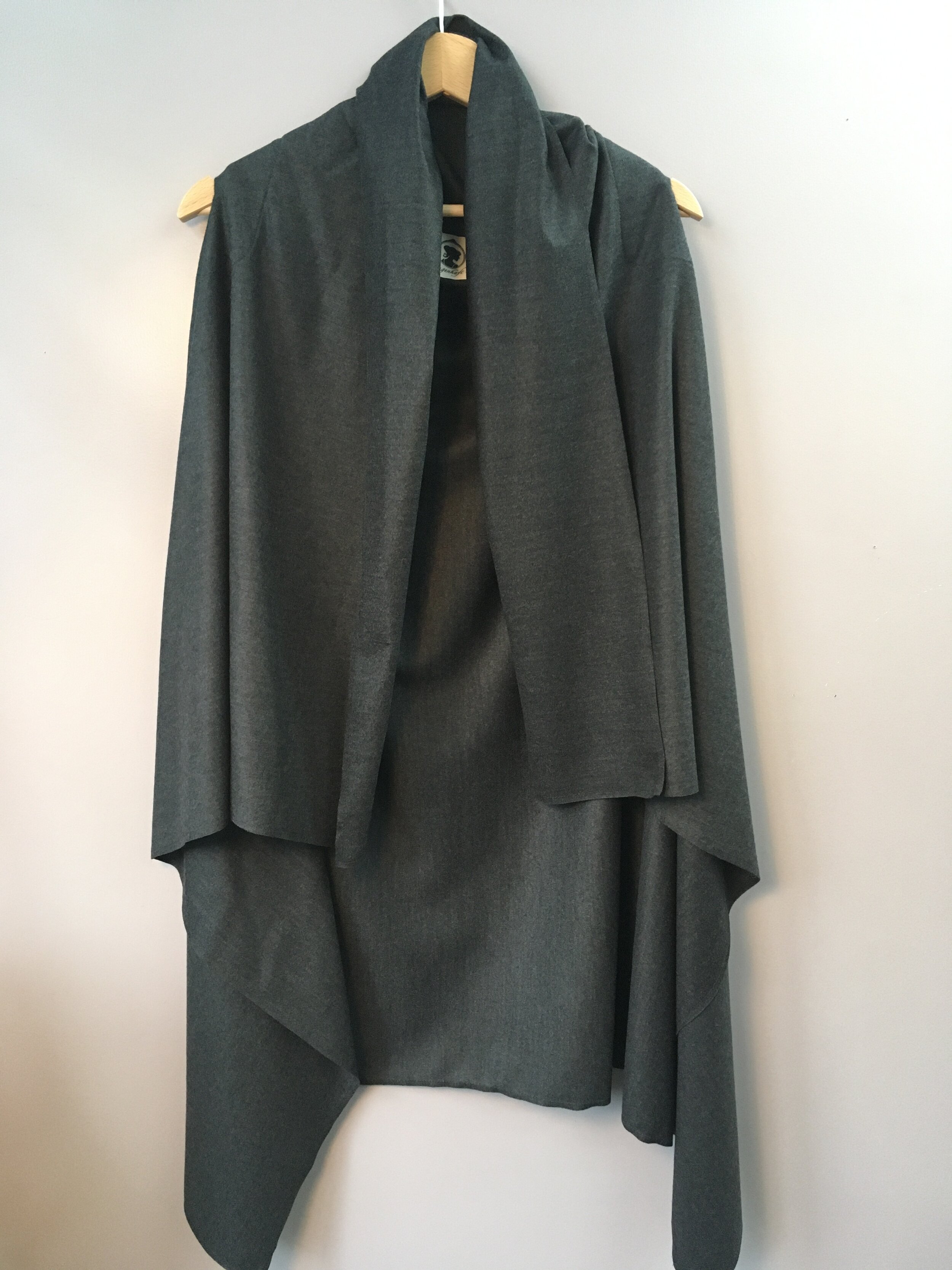 ECB98610-E219-4EDA-9578-A4D188A053A5