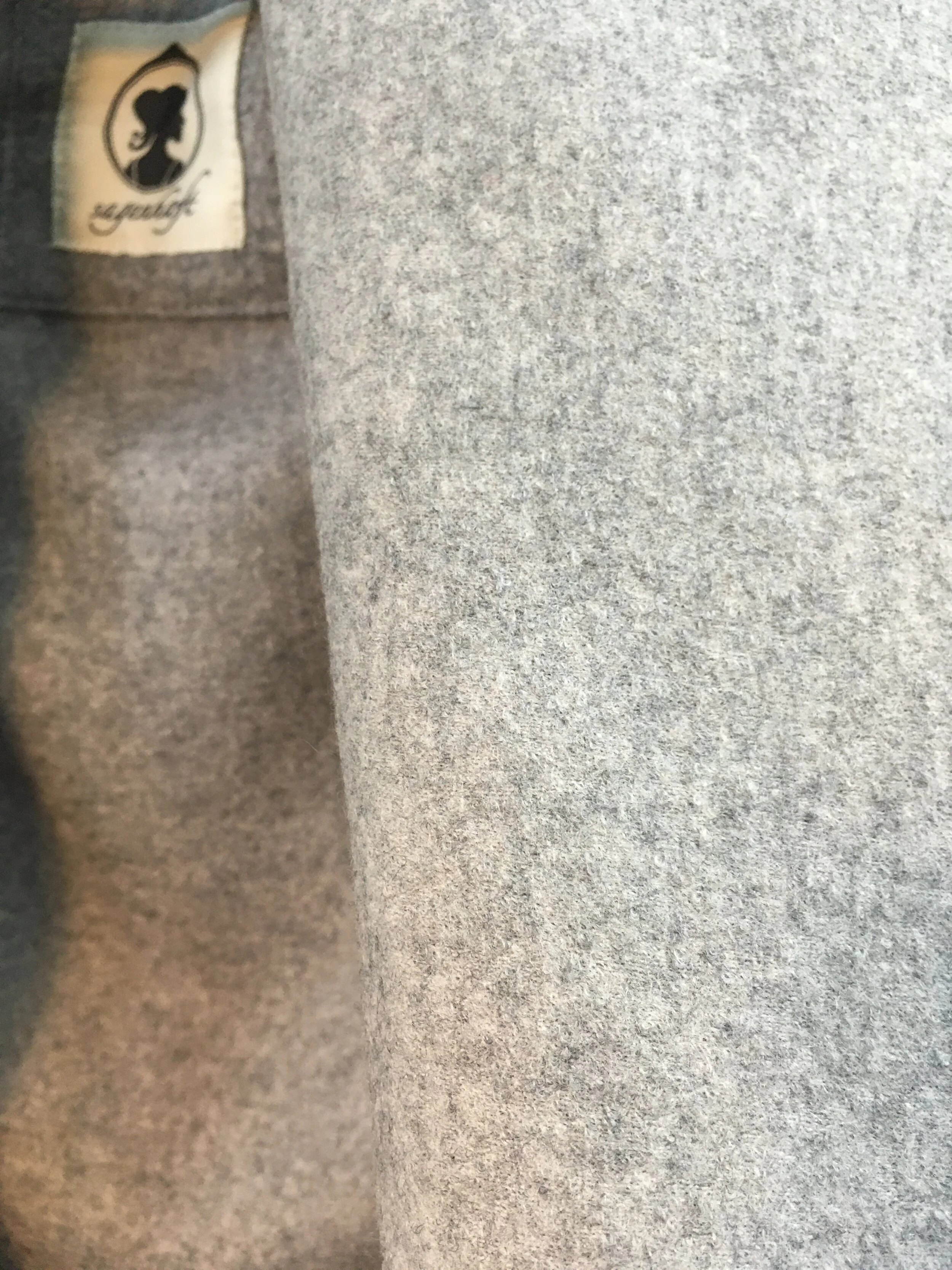 4EE9F961-47EB-4647-BA12-063D5A685104