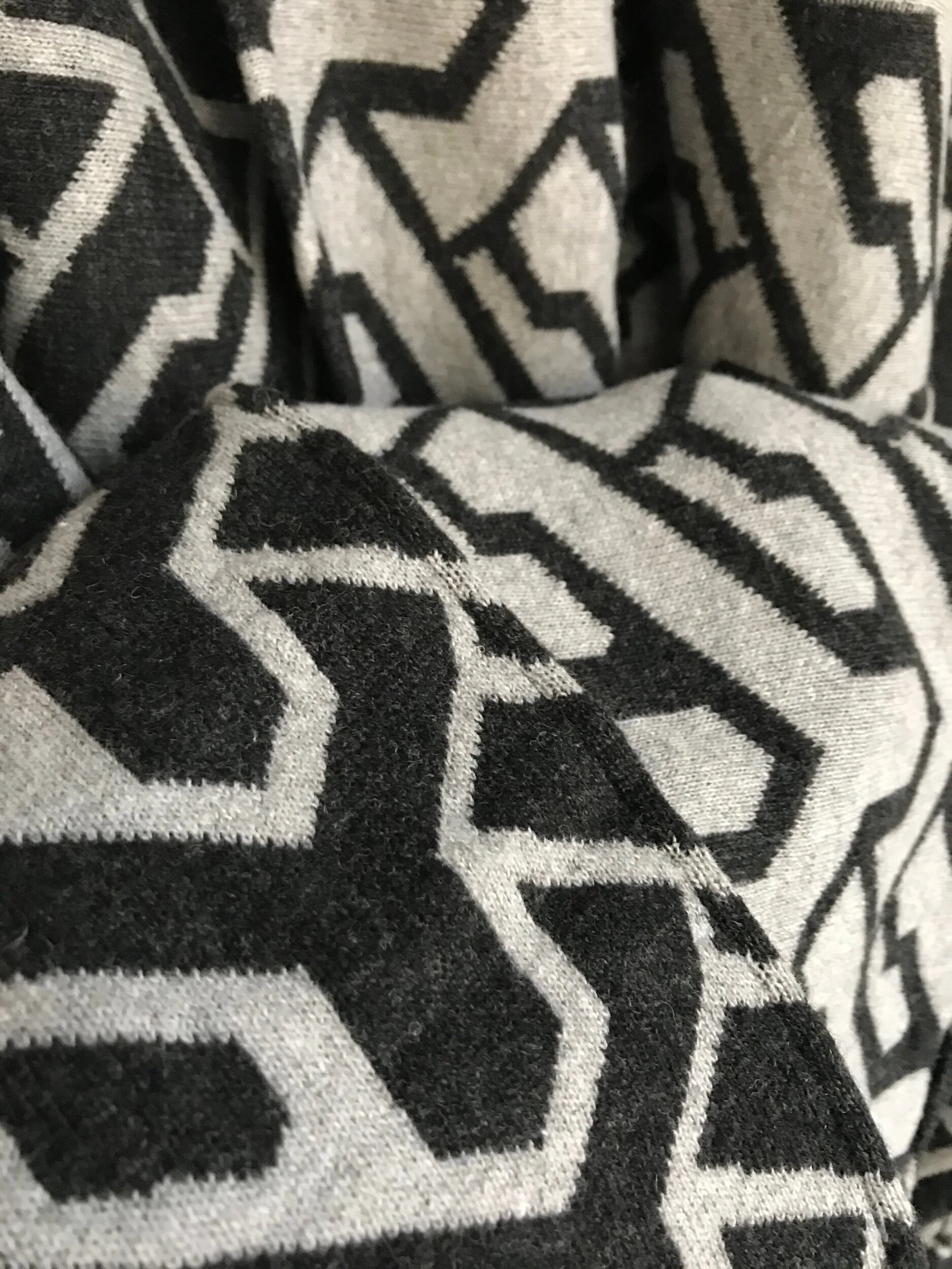 064D5E6B-287A-4D0C-AADA-F4F50C392FDB