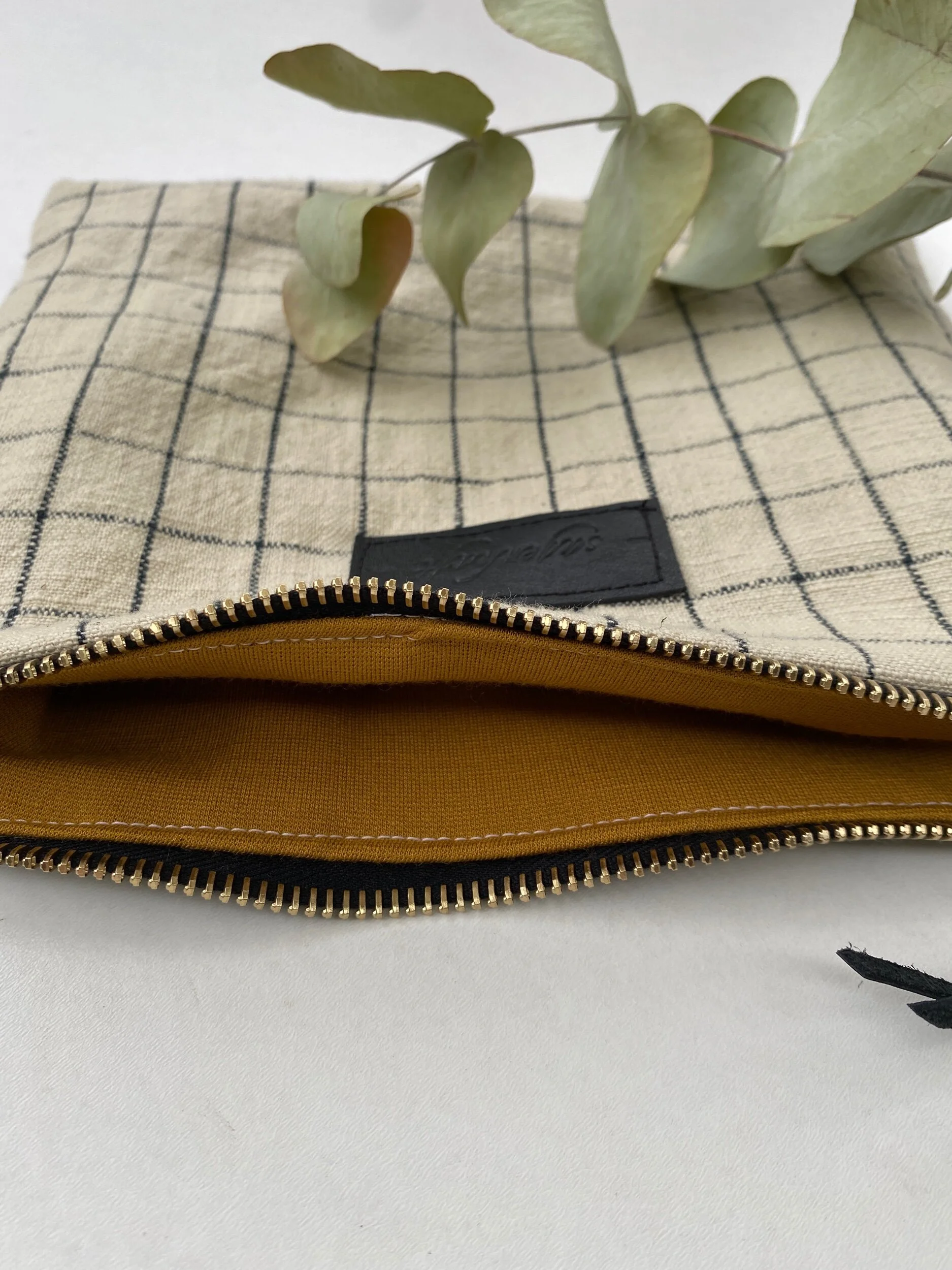 BAC40796-4B18-4DA0-BB07-A80B2CBC2F31