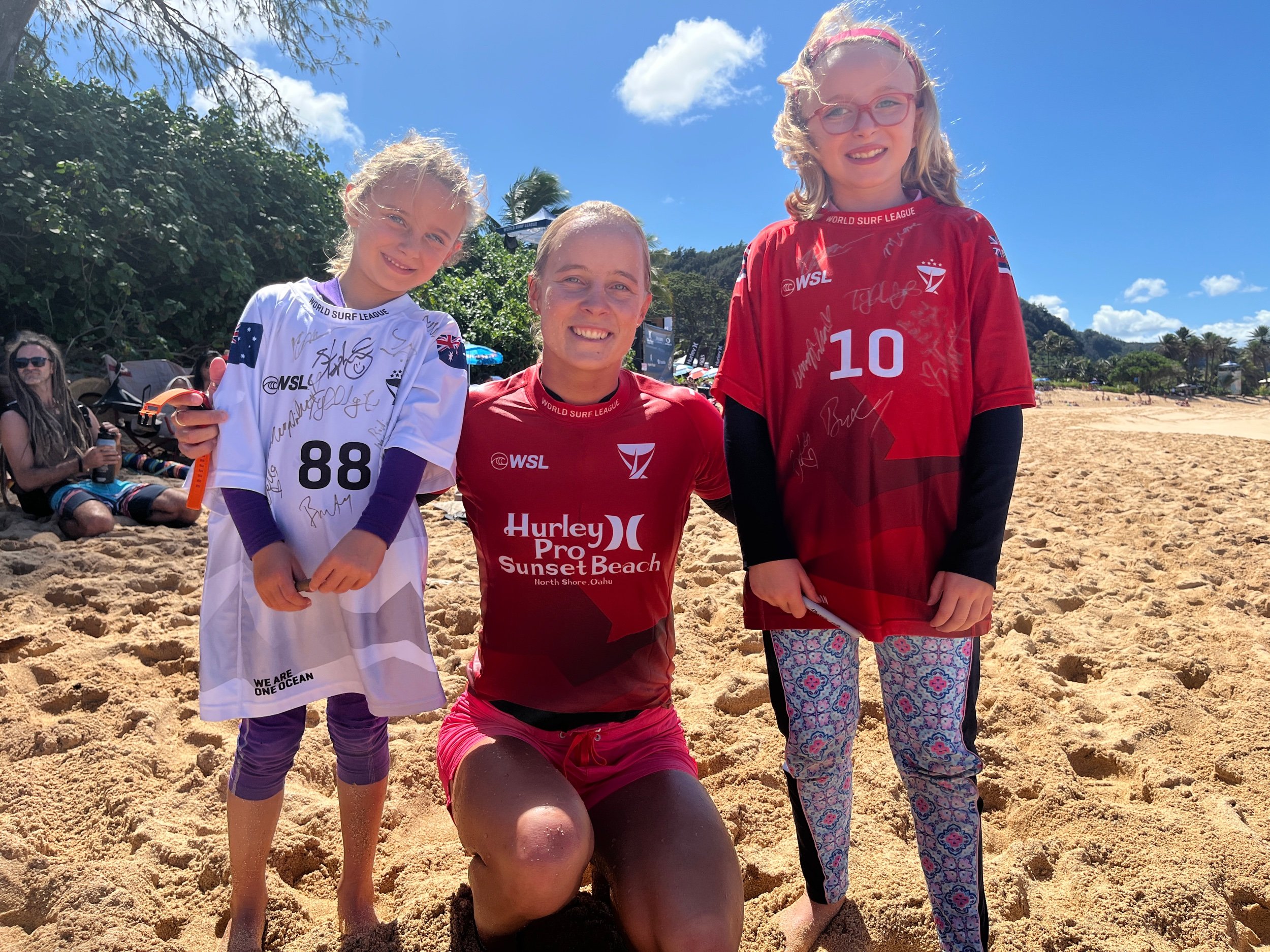 Isabella Nichols with Scarlett and Nora