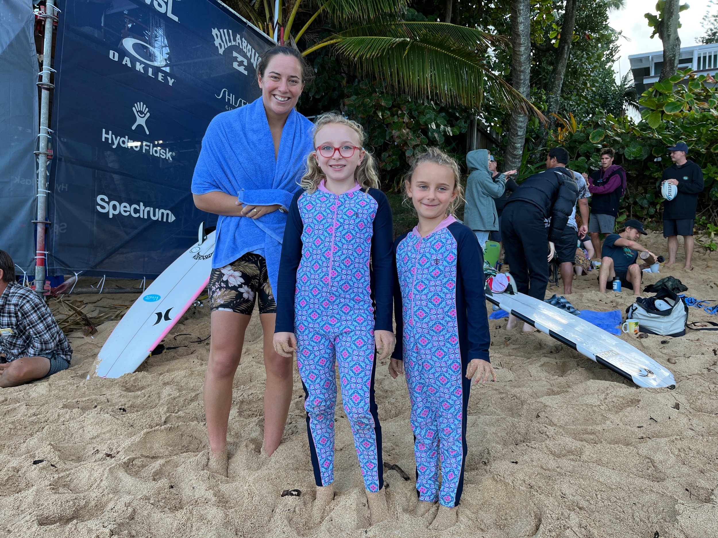 Tyler Wright (2X World Champion) with Scarlett and Nora