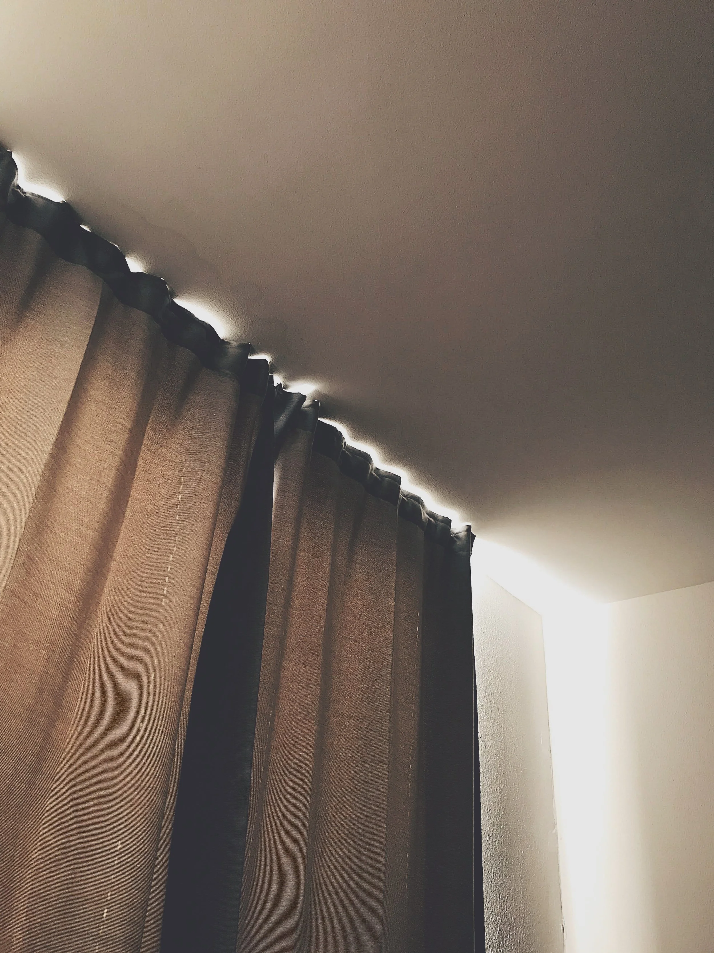 02 | What is liminal space? and why no one can actually make you feel anything you aren't already feeling