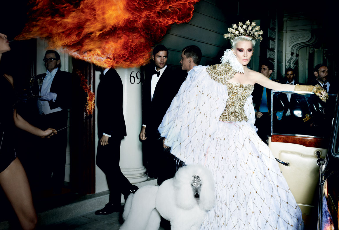 Photo by Mario Testino for Vanity Fair.