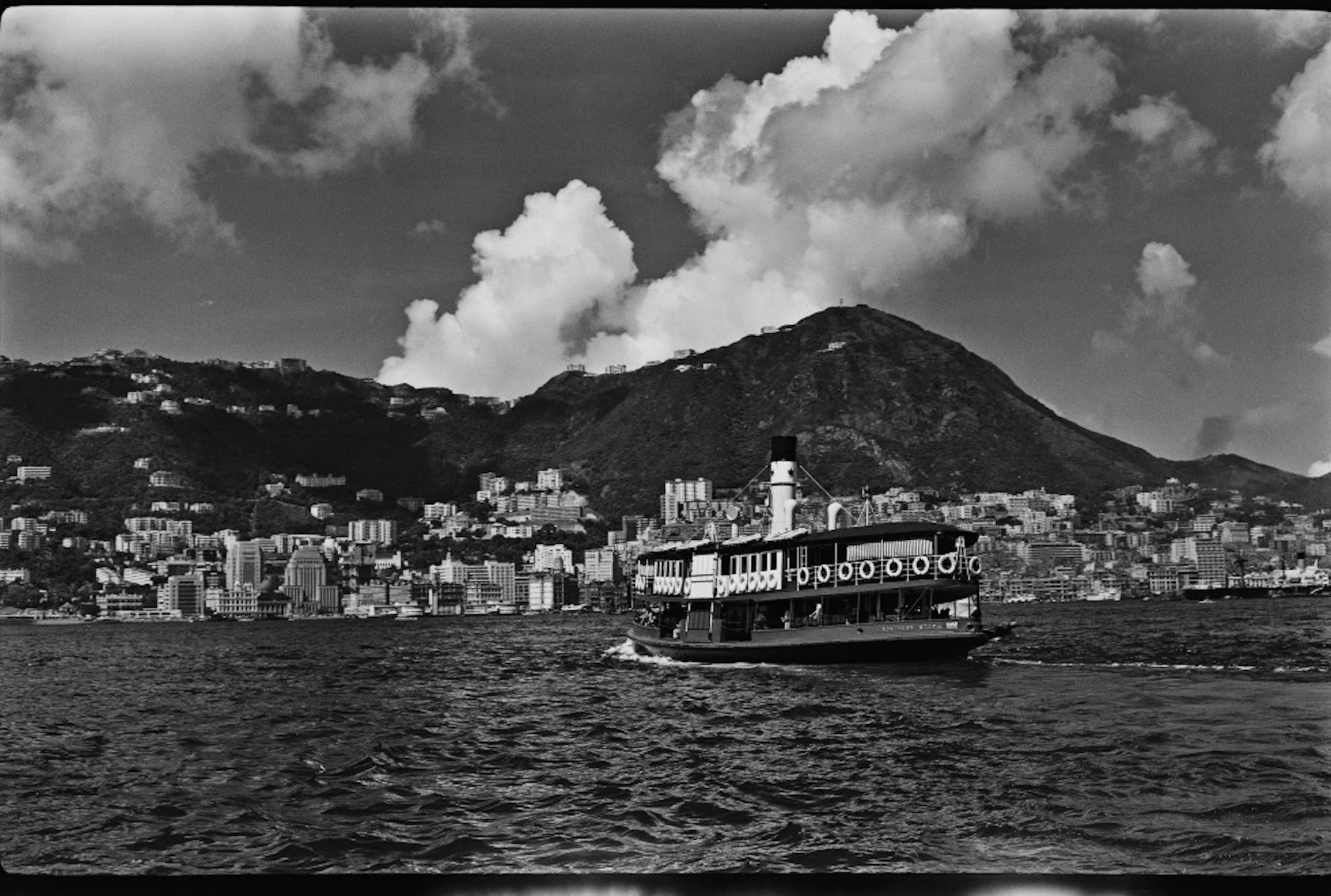 hong kong.jpg