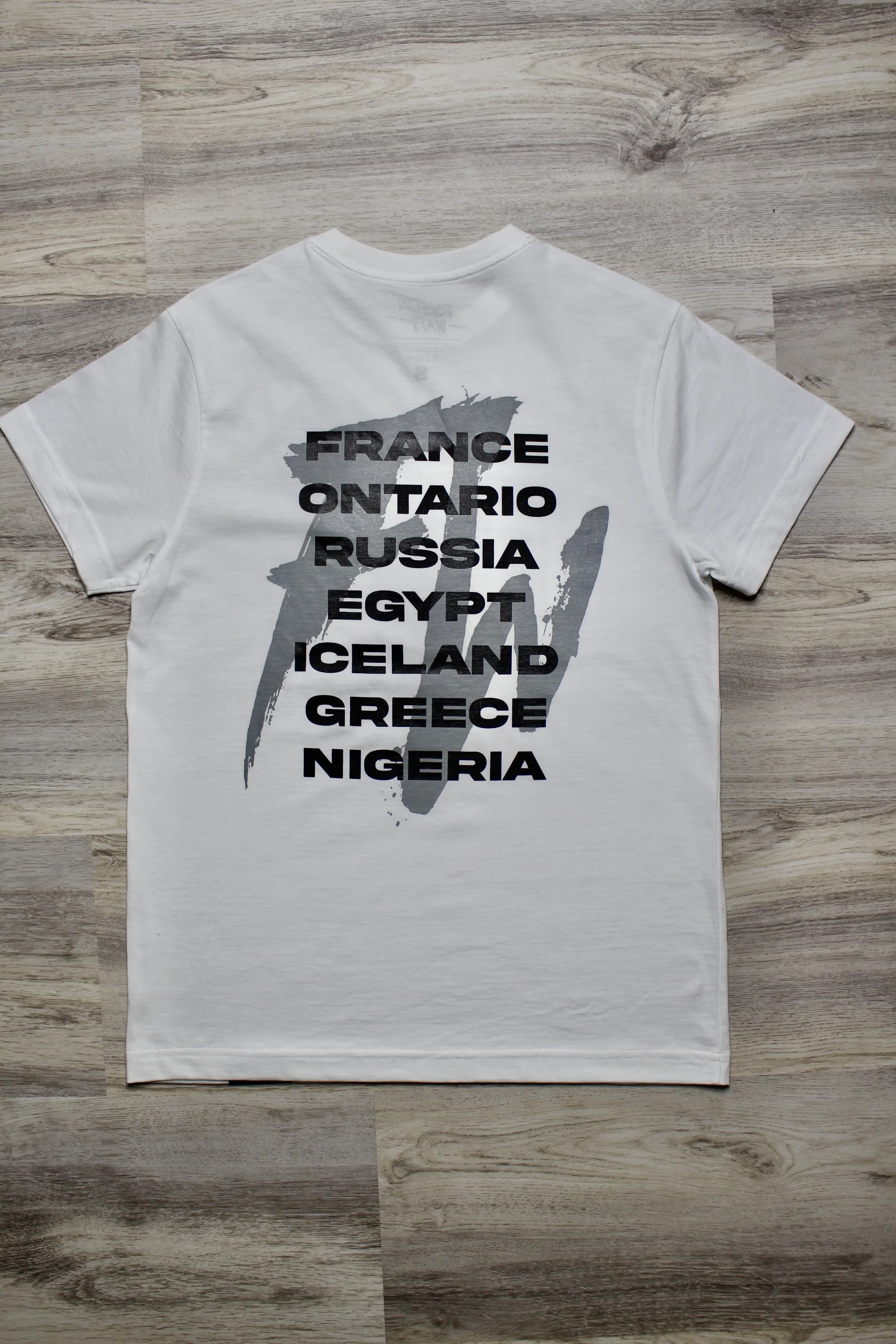 WHITE FOREIGN TEE