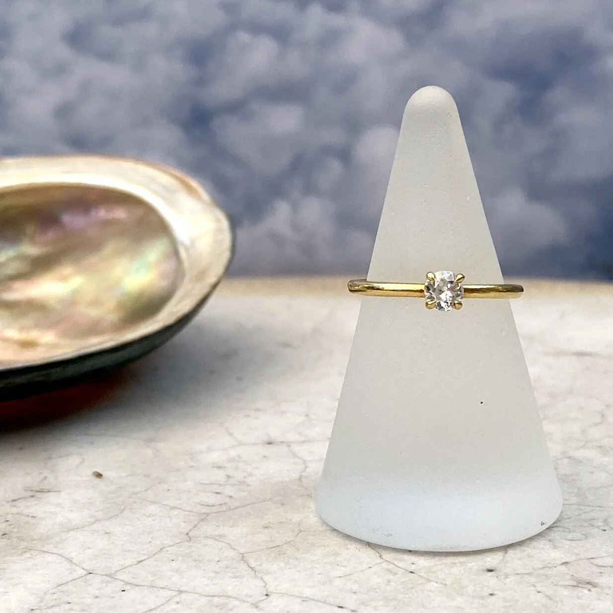 DDEDD14C-15AF-4B80-BA19-6A6C664163A6