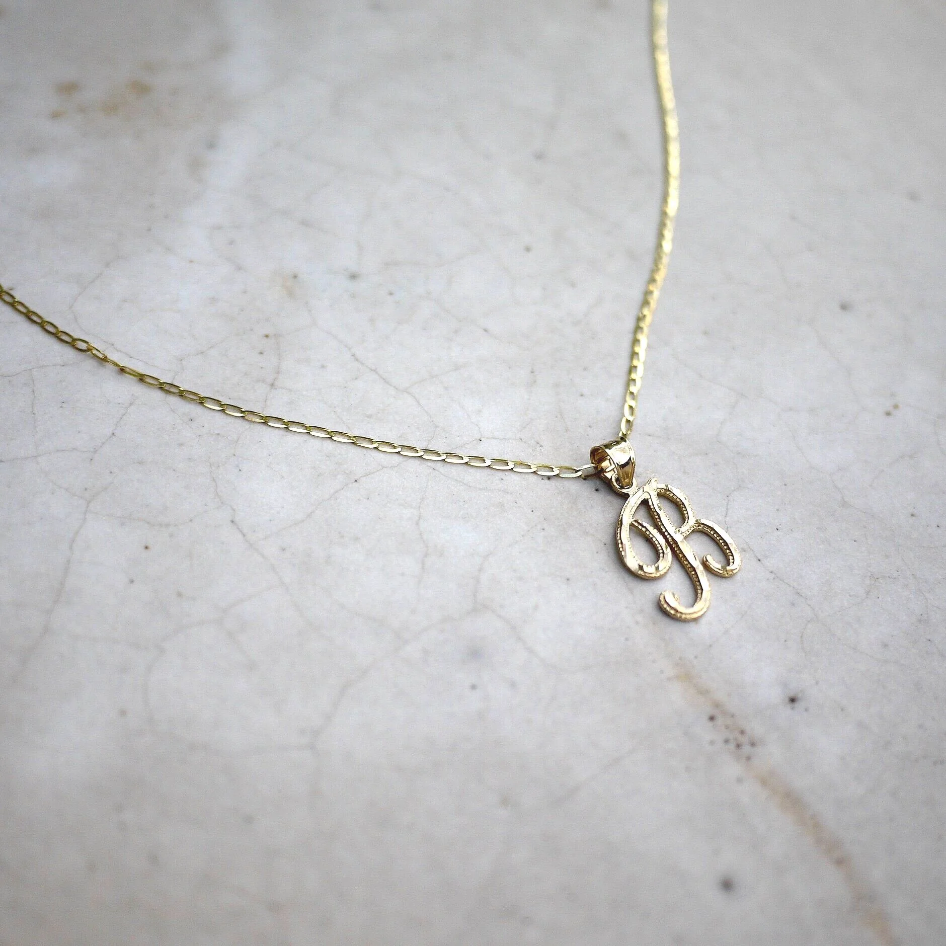 B57985A7-0EDC-4D00-8B7B-35BA87467AF3