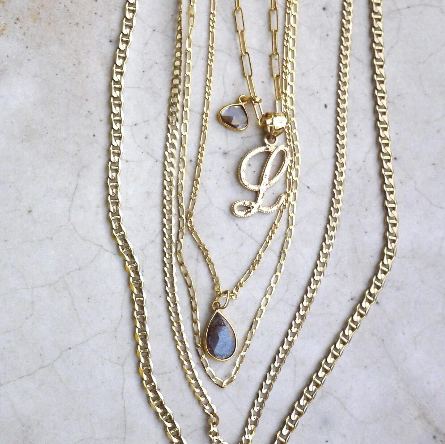 85060788-9CC6-498F-AC09-C4F4134ABFCC