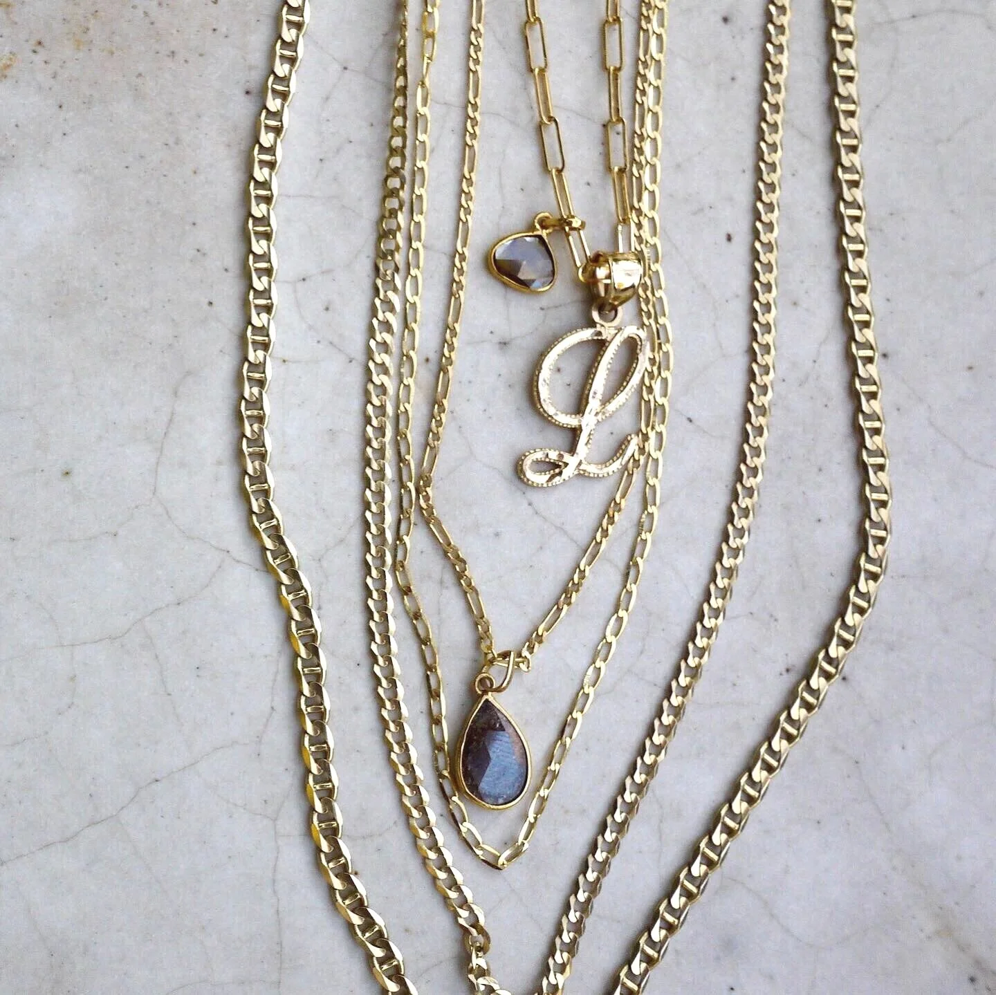 FFA64F6C-CE5F-47D9-9DBA-3C5893F32B89