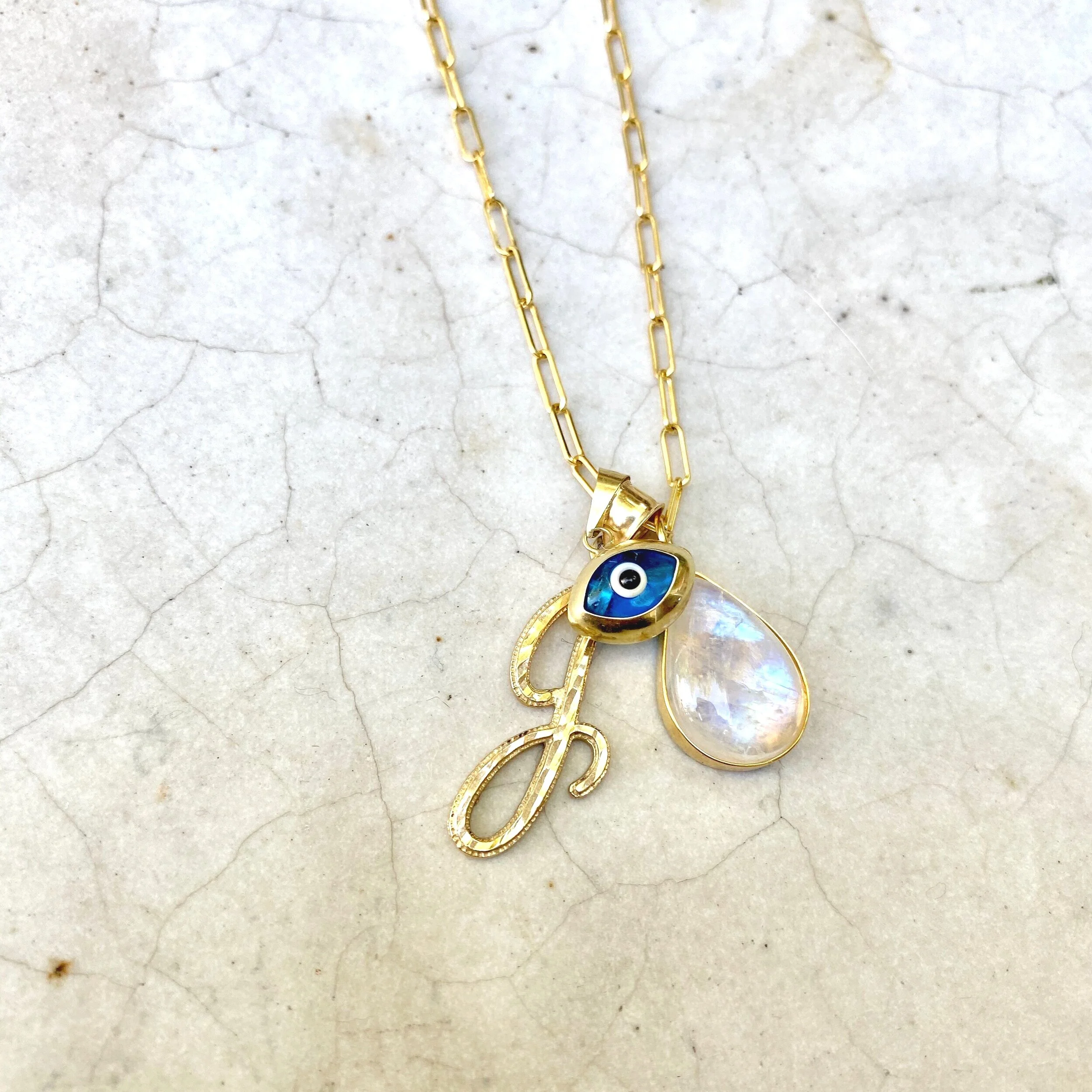 D6A569D1-6FE1-4F5C-BA28-85AC67C3415E