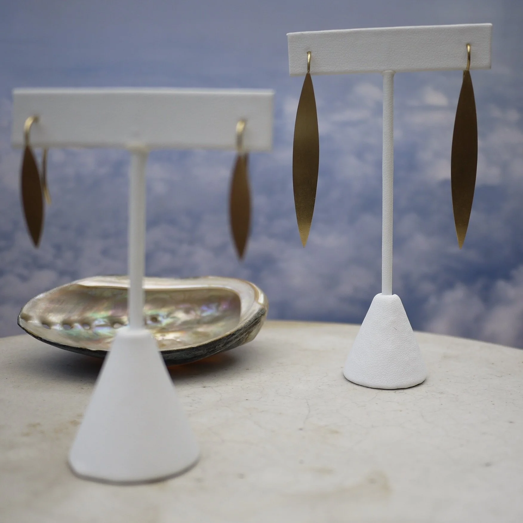 1631DC82-0AB7-4105-958F-DD5FF4B03106