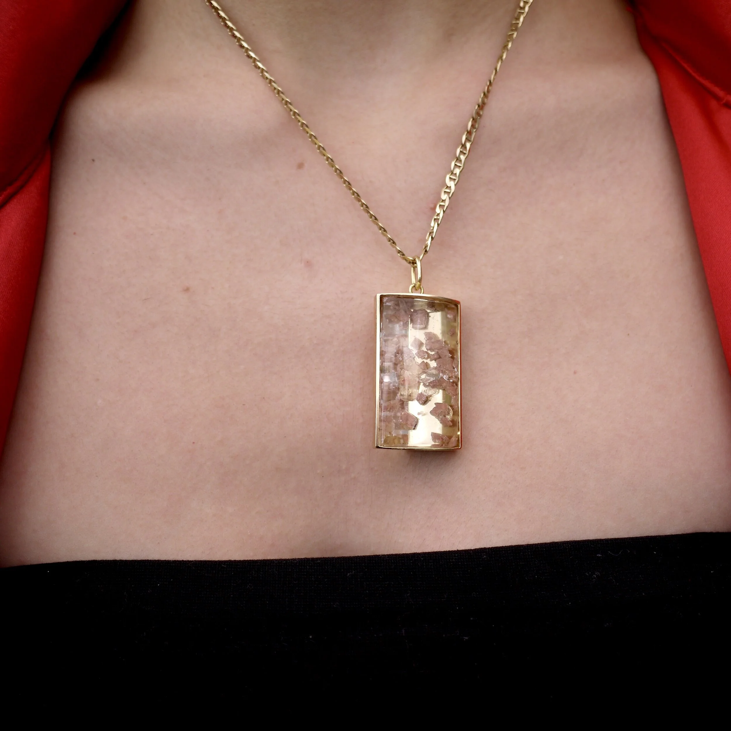 D66E83E5-9C95-4BE1-9D81-0120DEBAE648