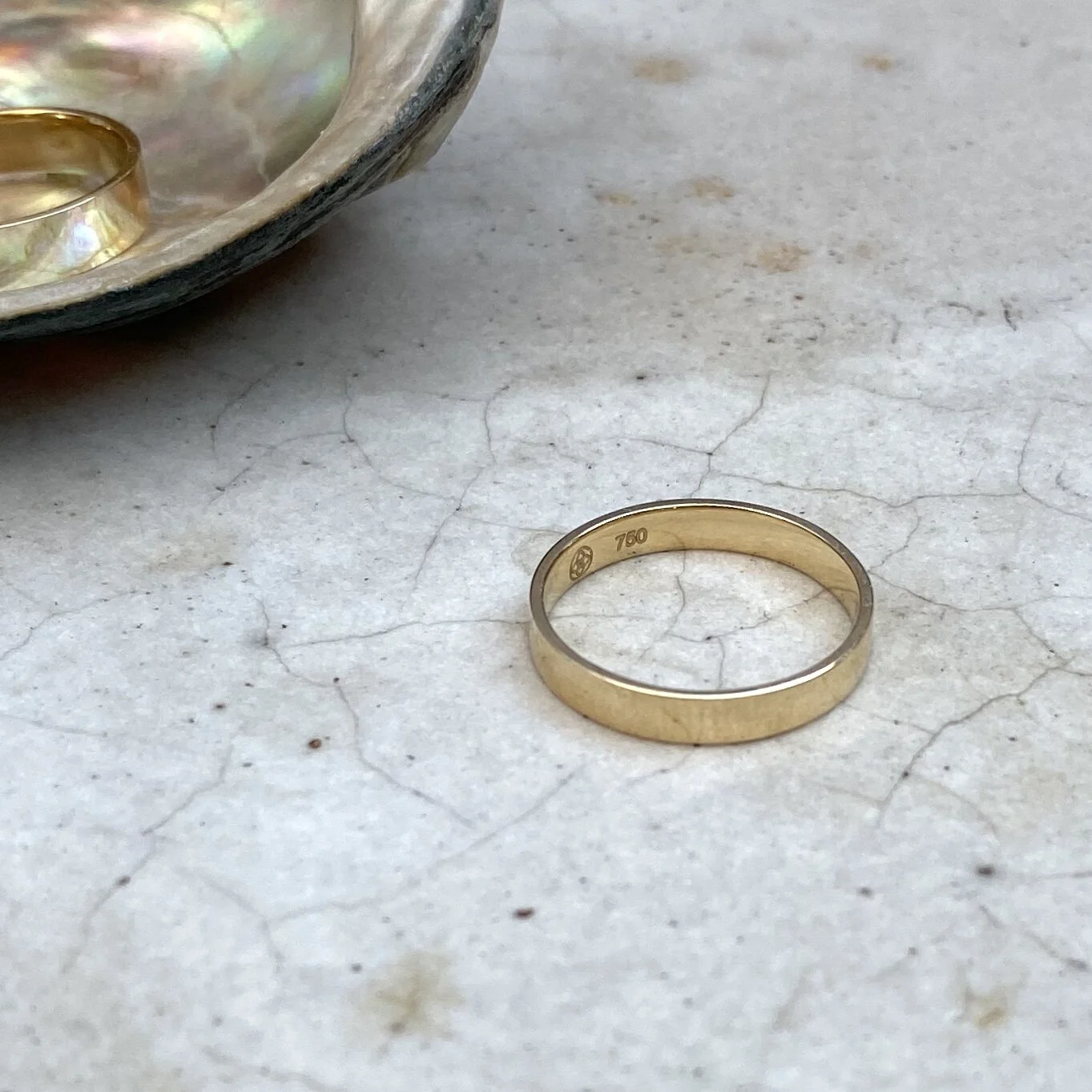 C6619EBB-A6EE-4670-BCBF-99E73A361707