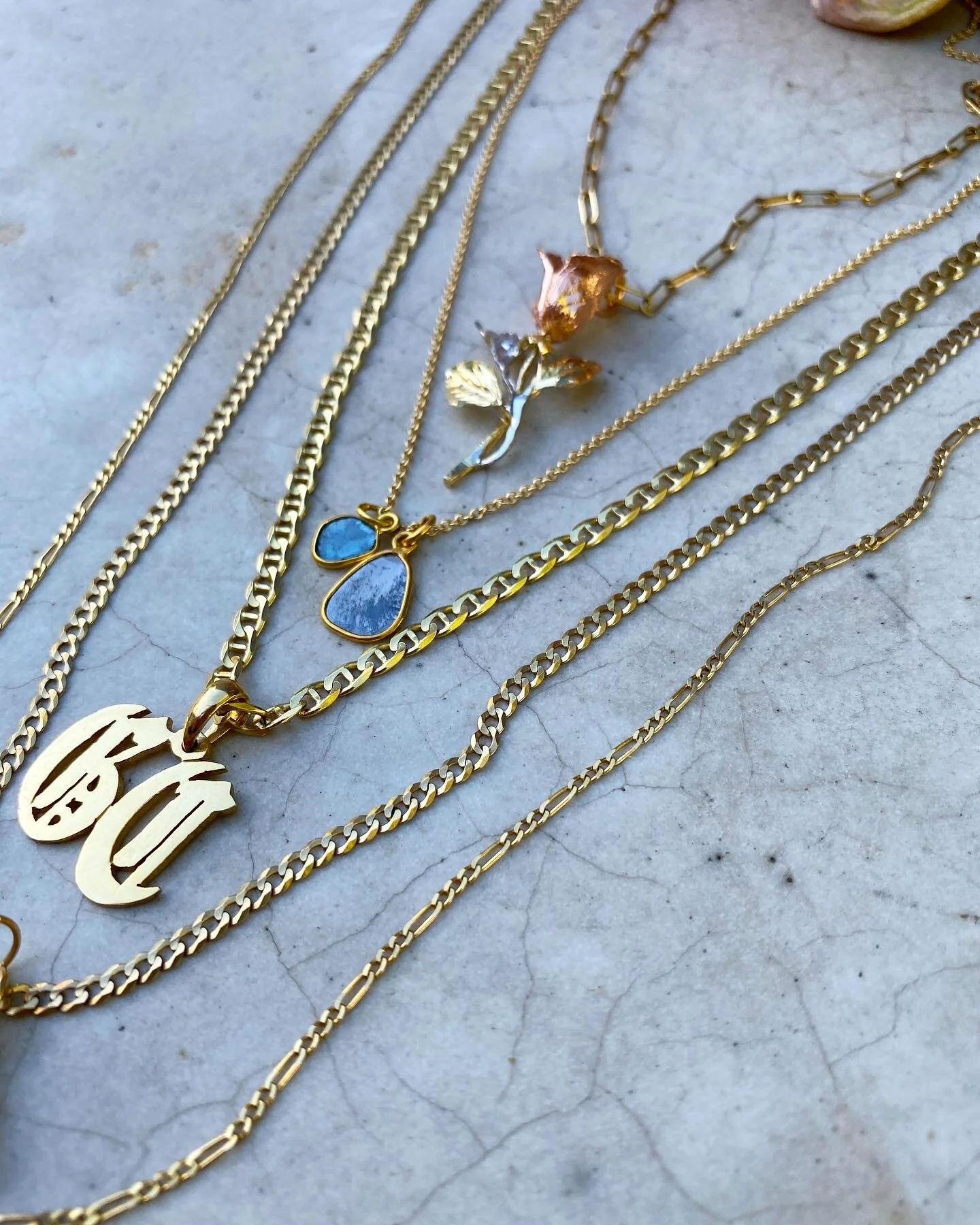 AE99C875-228B-4F1C-A6A6-84A307DFDFDD