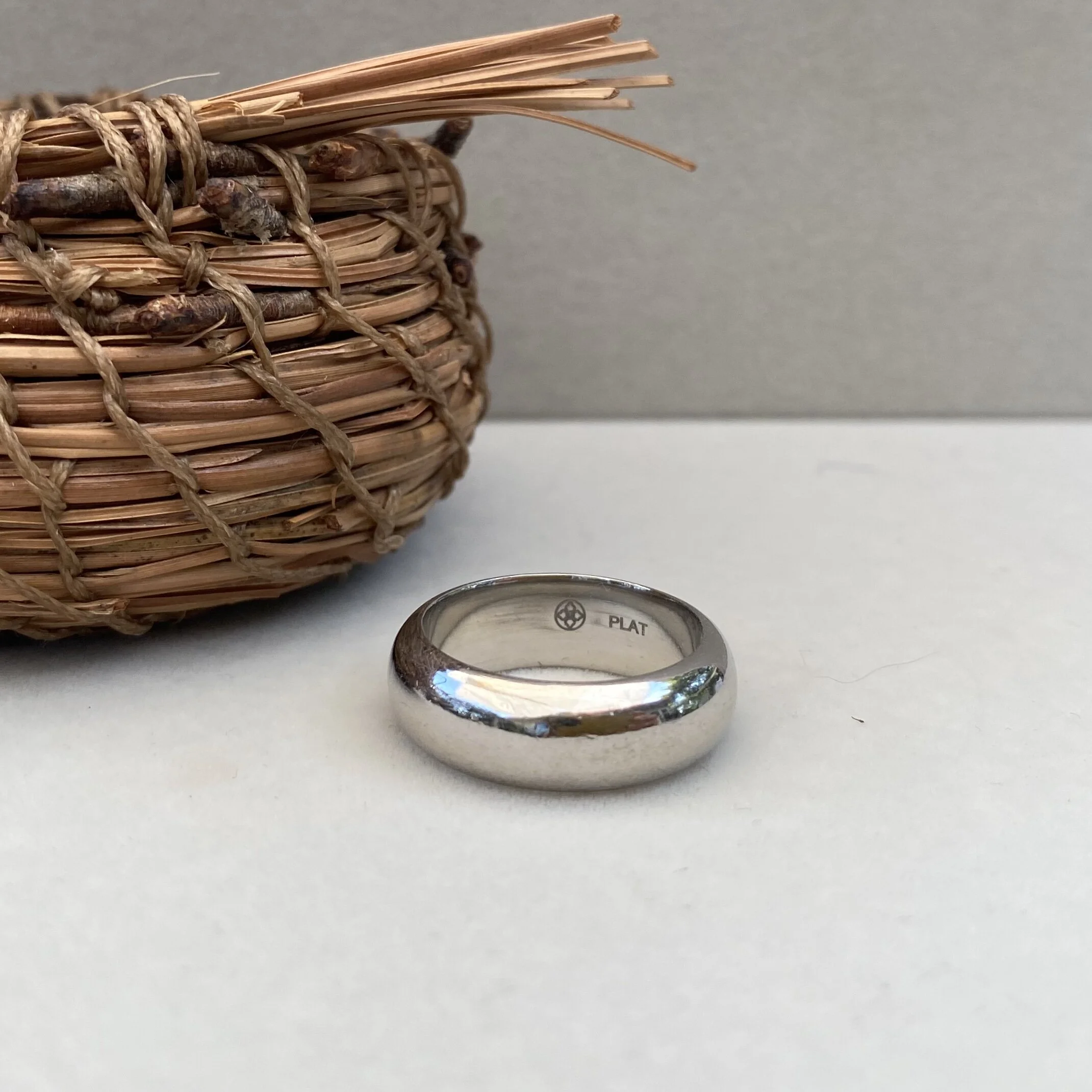 4B42CD8F-C77D-424E-B7F4-58B32D13E530