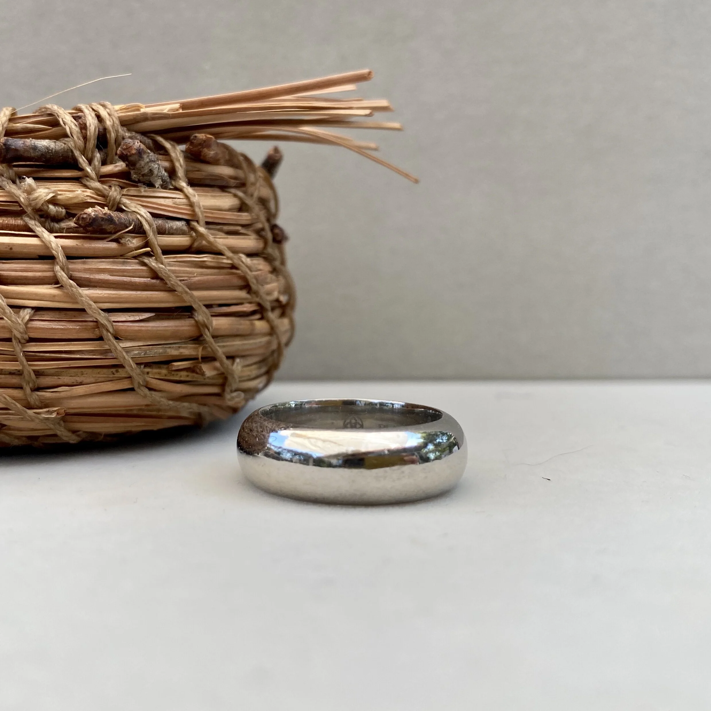 0A809555-0B5C-4EEF-BBDC-6B71E298BC30