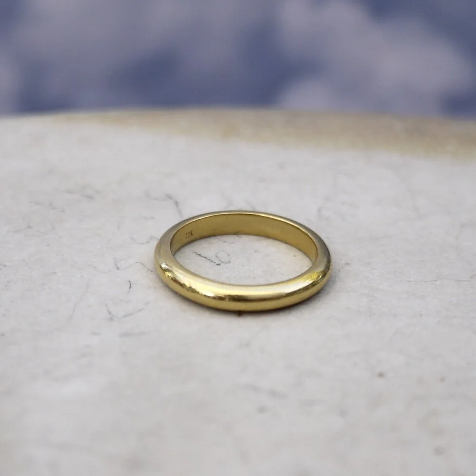 E8CCC352-3657-42B8-840C-1734E44C8BFA