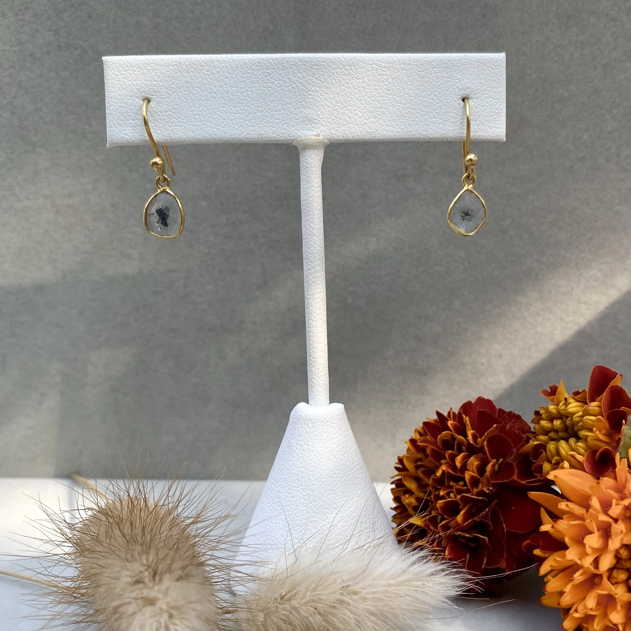 02CAF286-8AD6-4C63-92C9-180641AA9623