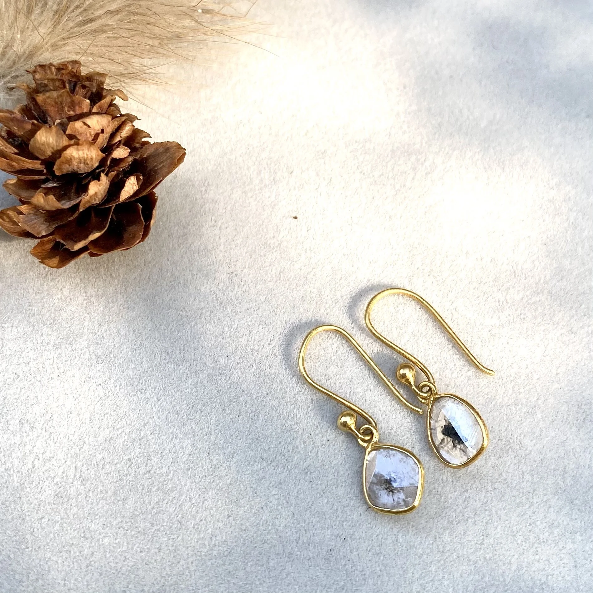 38D424E9-BDE0-4185-B054-A52B8BDA551C