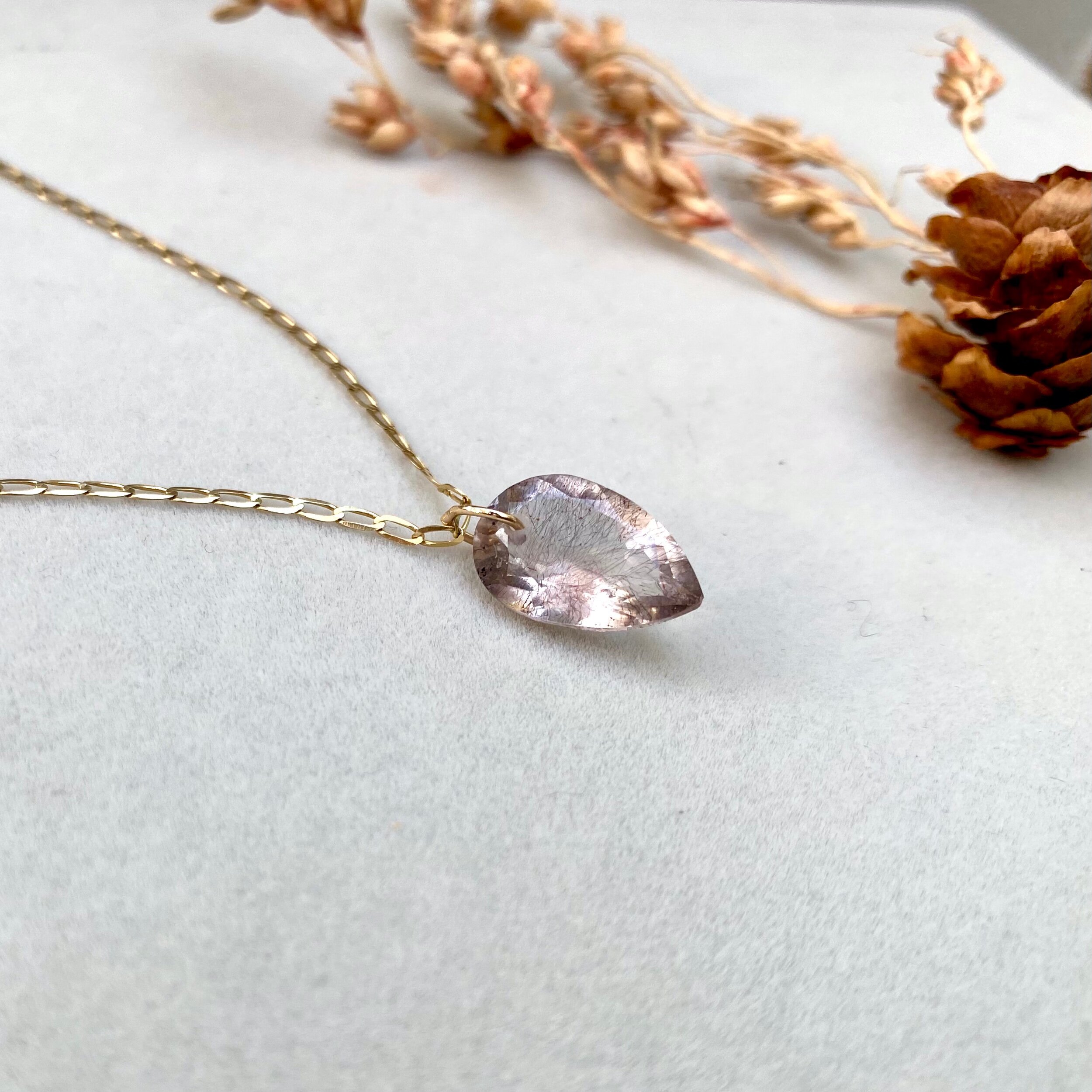 A5A85B96-9830-45E9-B46A-304777E38260