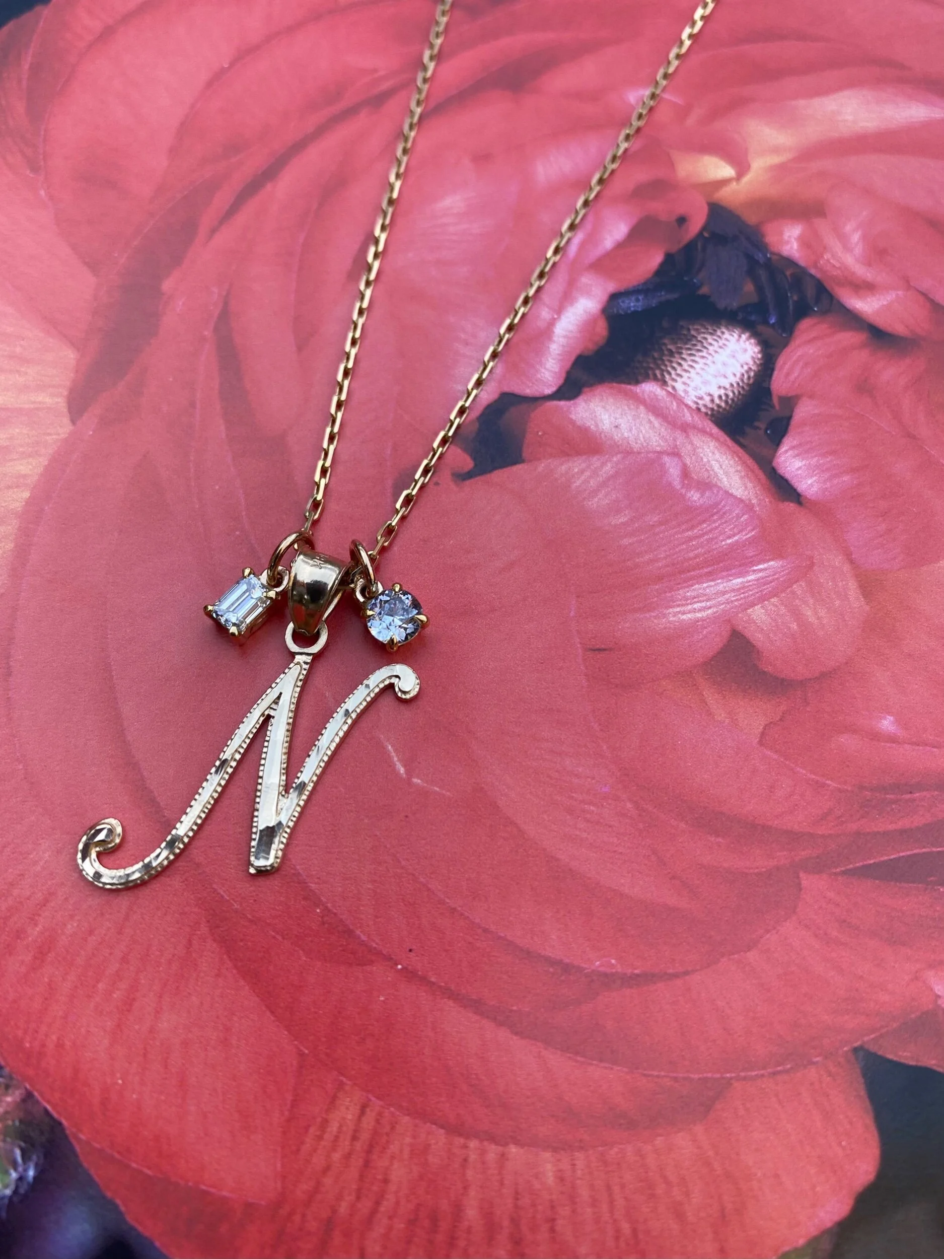 8F4E6818-7A37-4CCB-904A-85D4D33ECC90