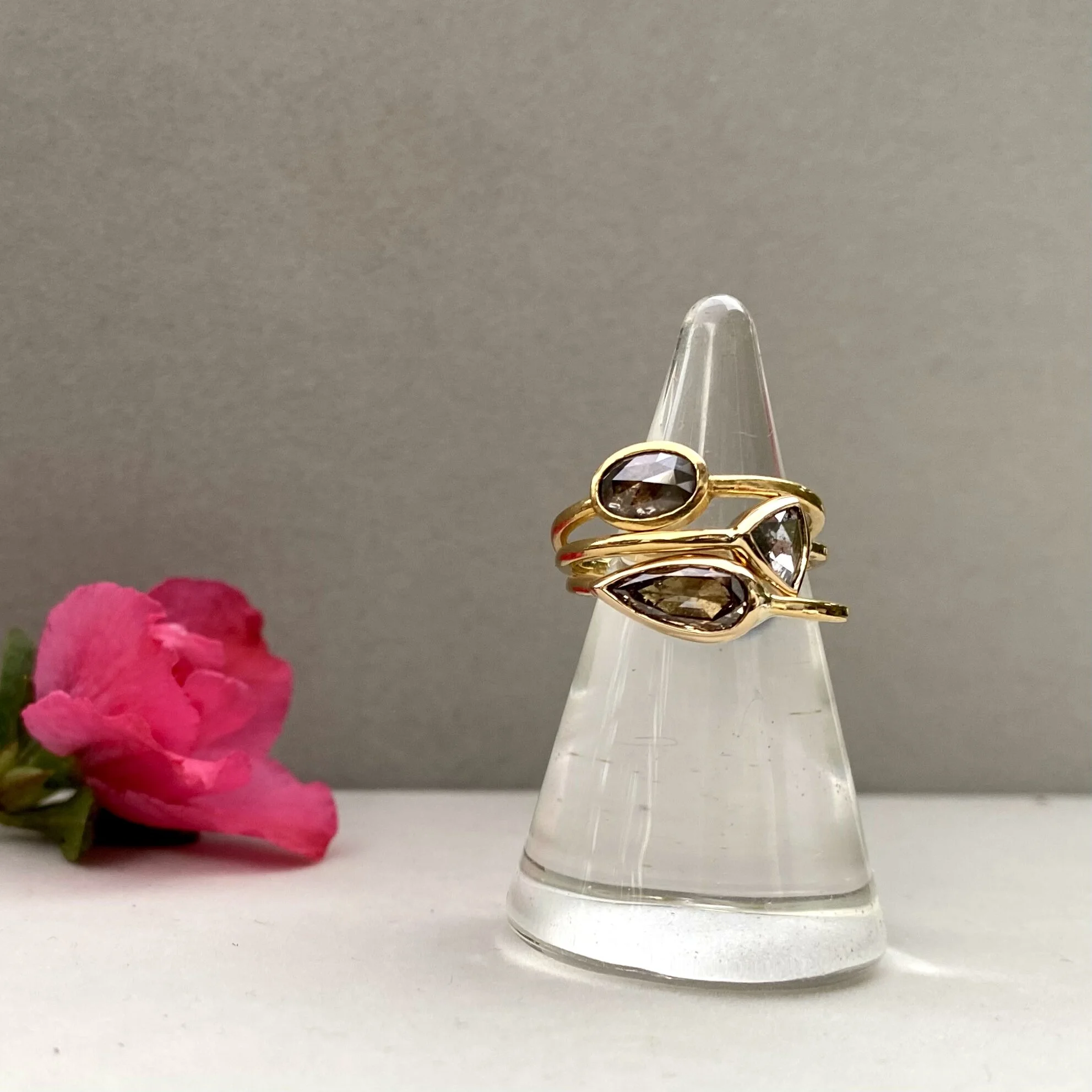 978DFBAA-C59F-4780-A0C5-3A61296505A4