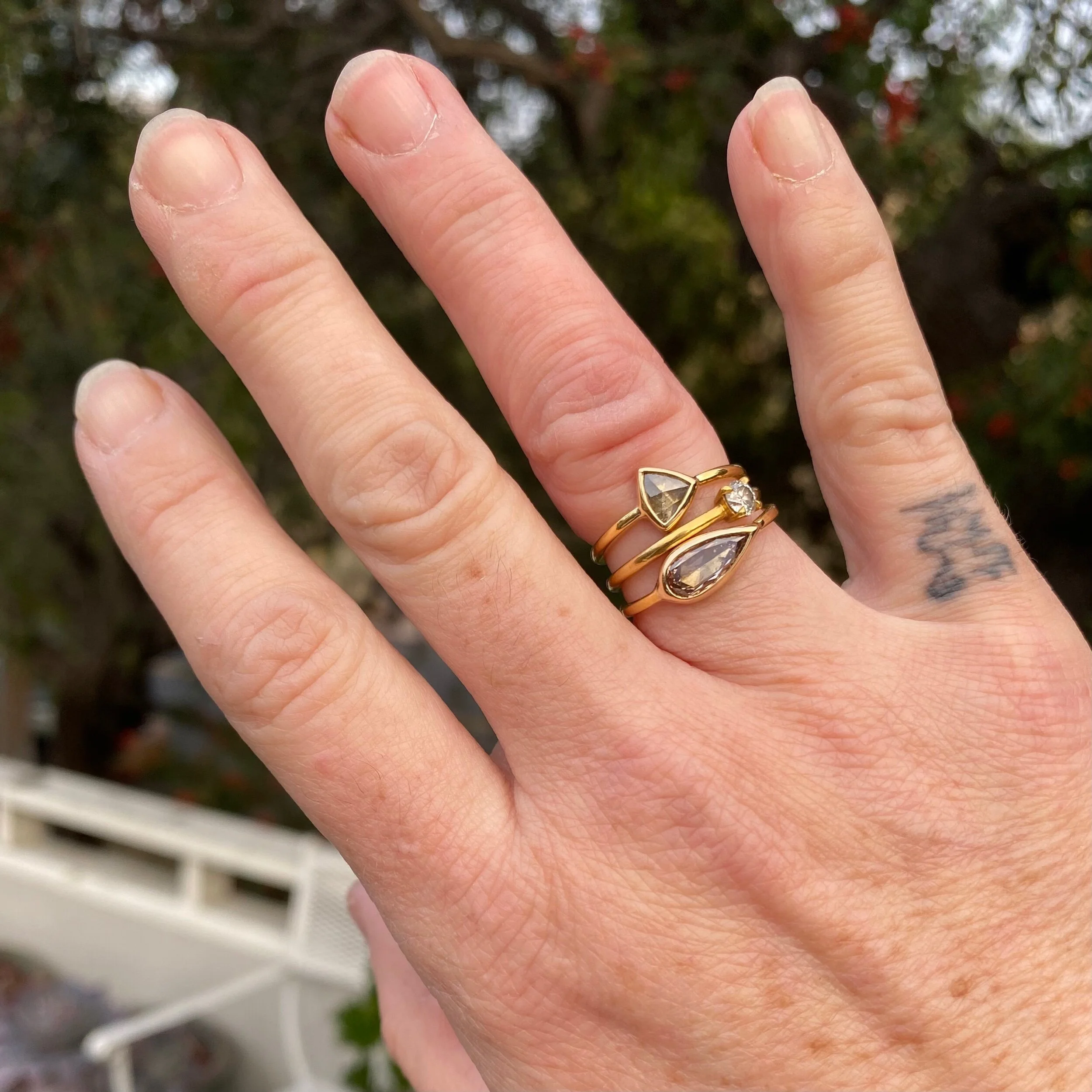 FA8483F8-4B26-41CA-8351-47B11D3E3CE4