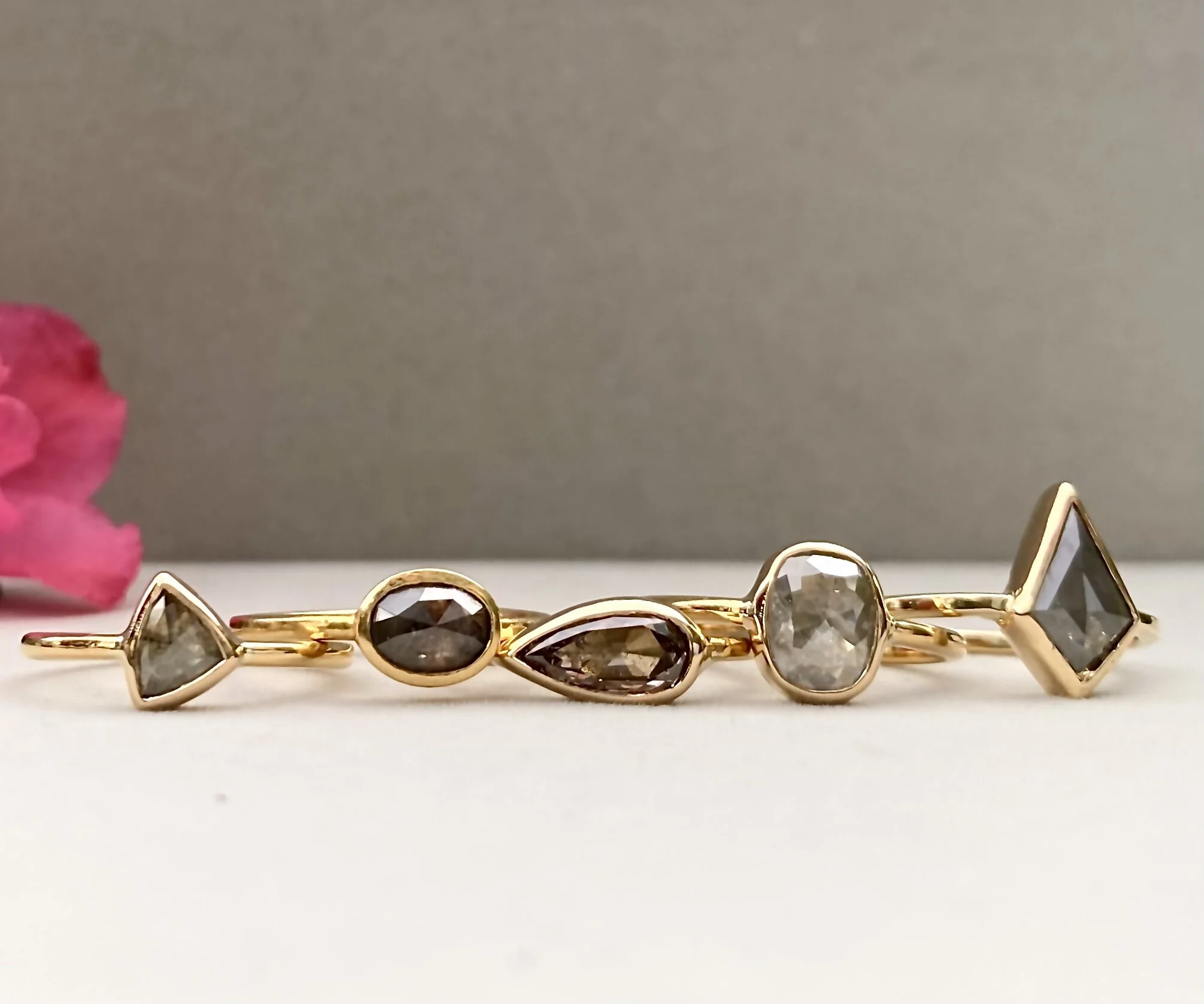 9367D51E-135D-4FCB-A9D8-DD71F30070E5