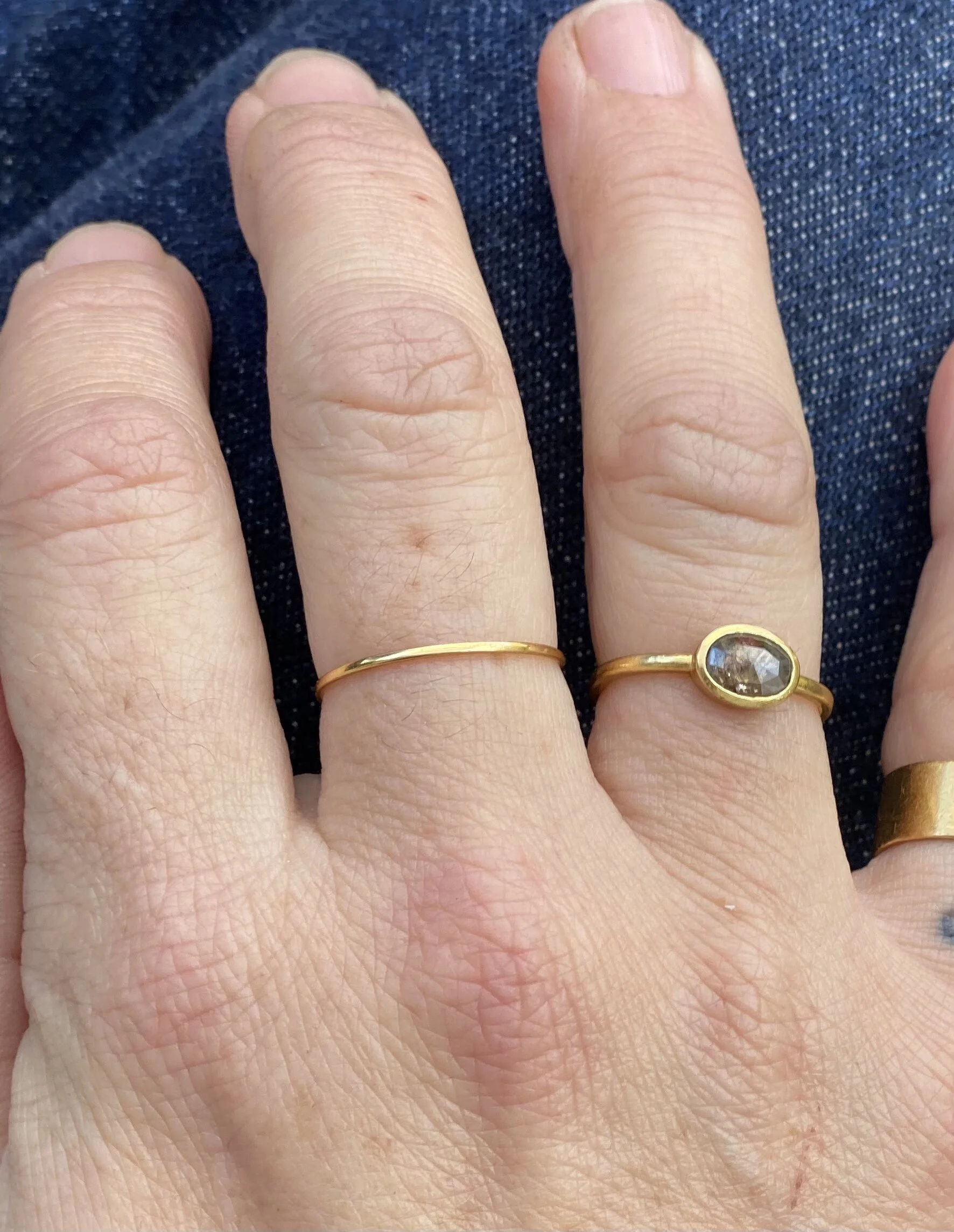 BDBDED74-3127-4E72-A5A0-32EE129AE2DE