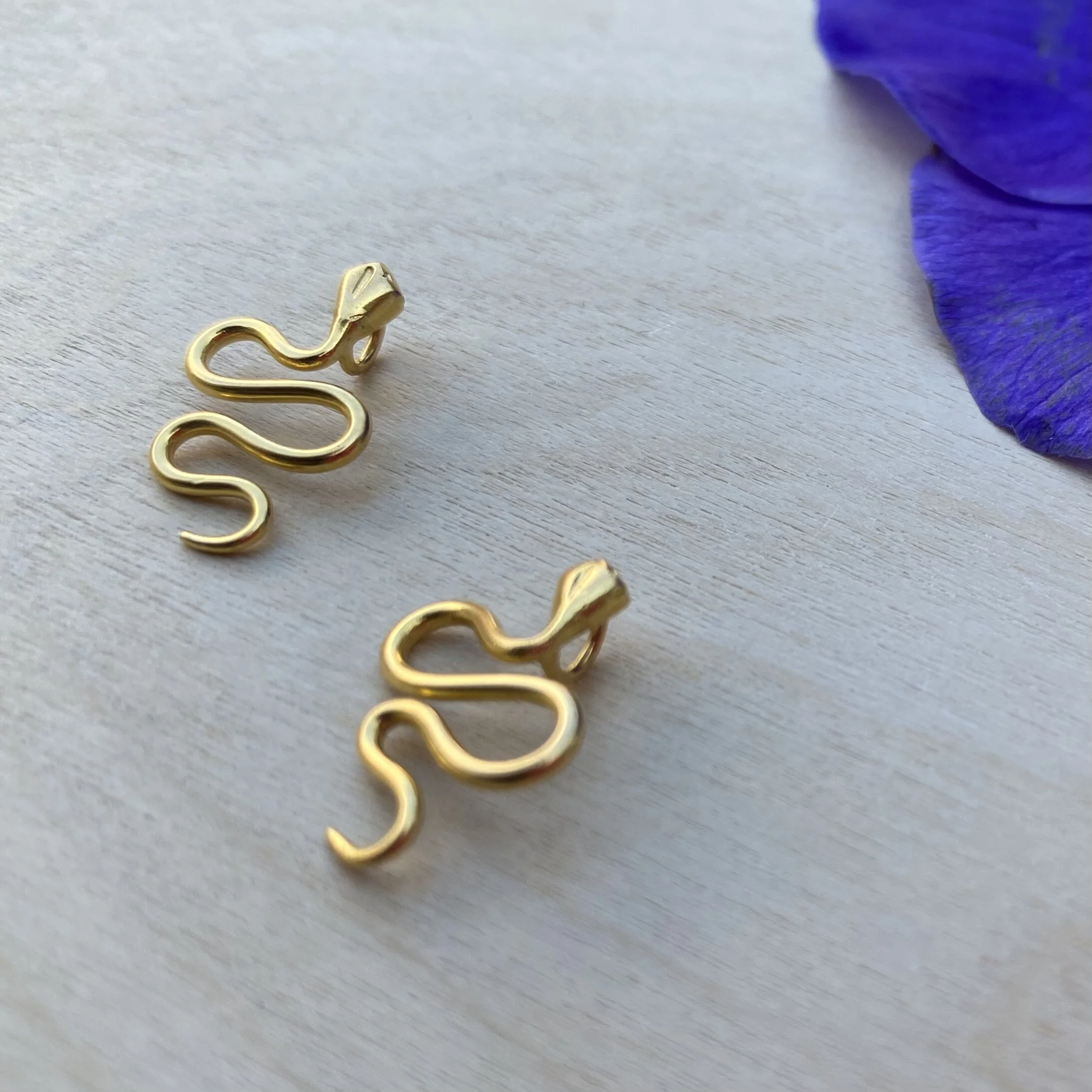 447D4FE1-0C13-4232-BA2C-9345F65CC613